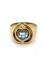 Vintage & Occasion Occasion 9k ring met een hartvormige topaas