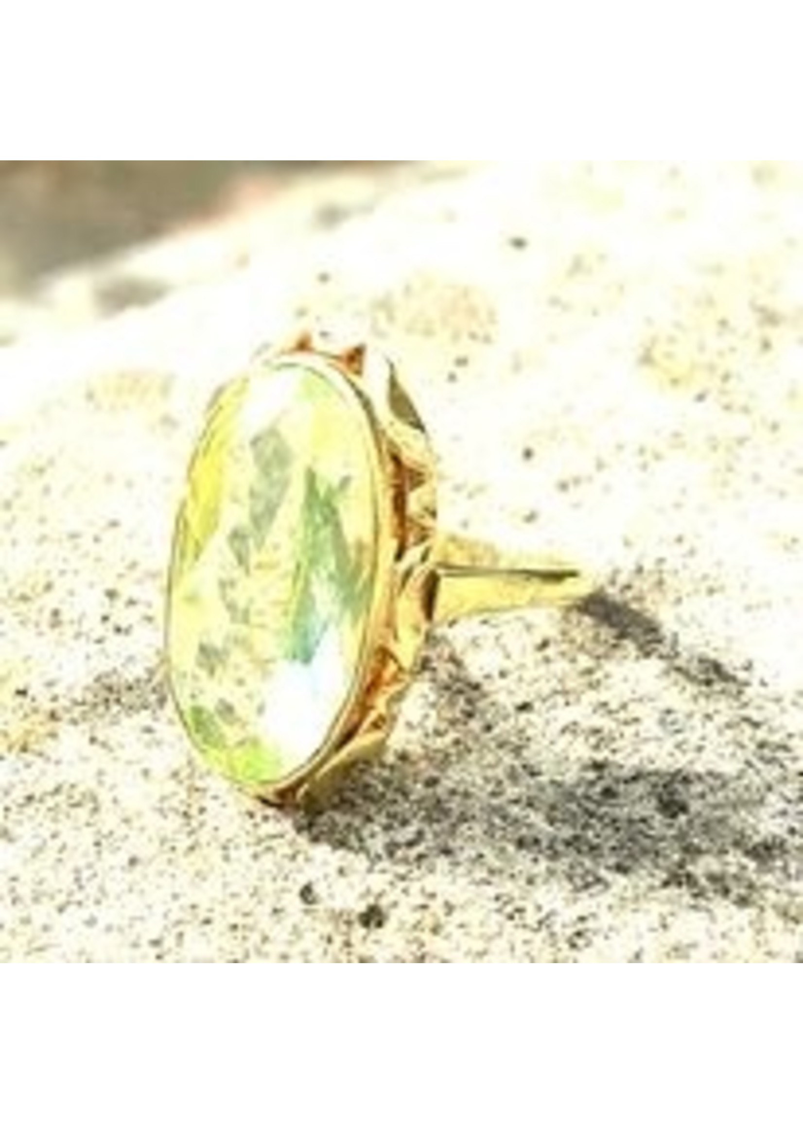 Vintage & Occasion Occasion gouden ring met groene steen