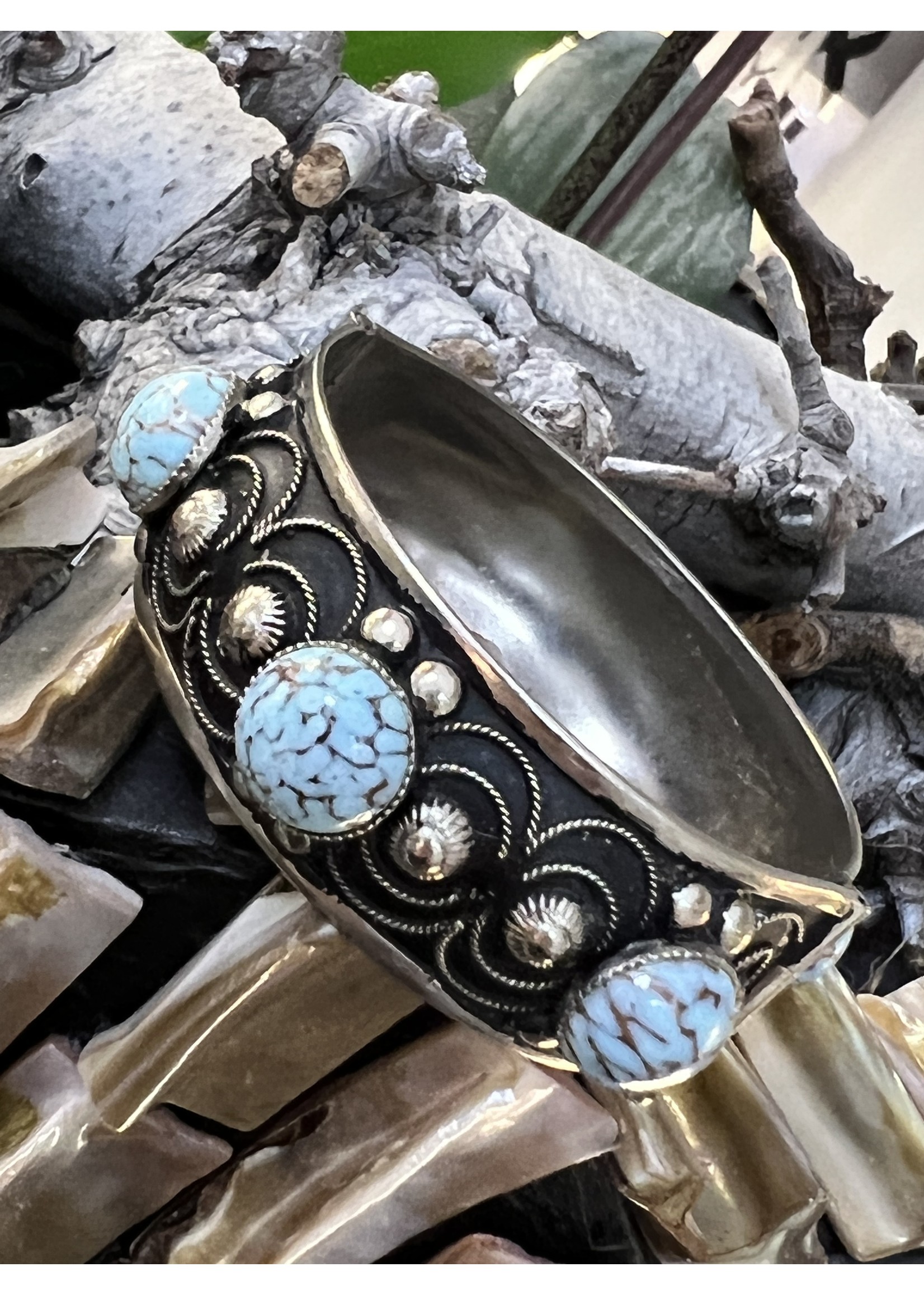 Vintage & Occasion Occasion zilveren bangle met turkoois edelstenen