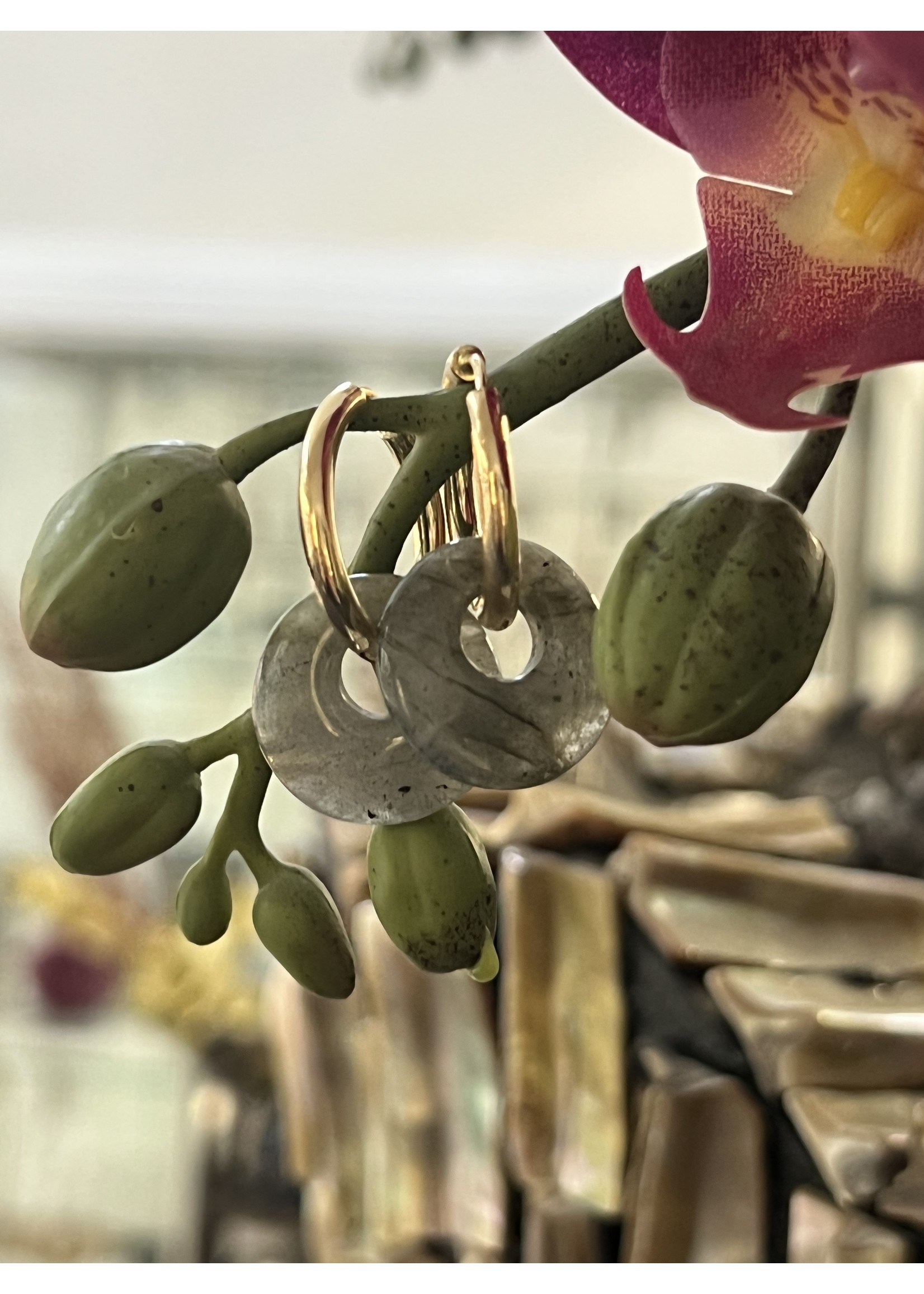 Vintage & Occasion Labradoriet hangers voor oorringen