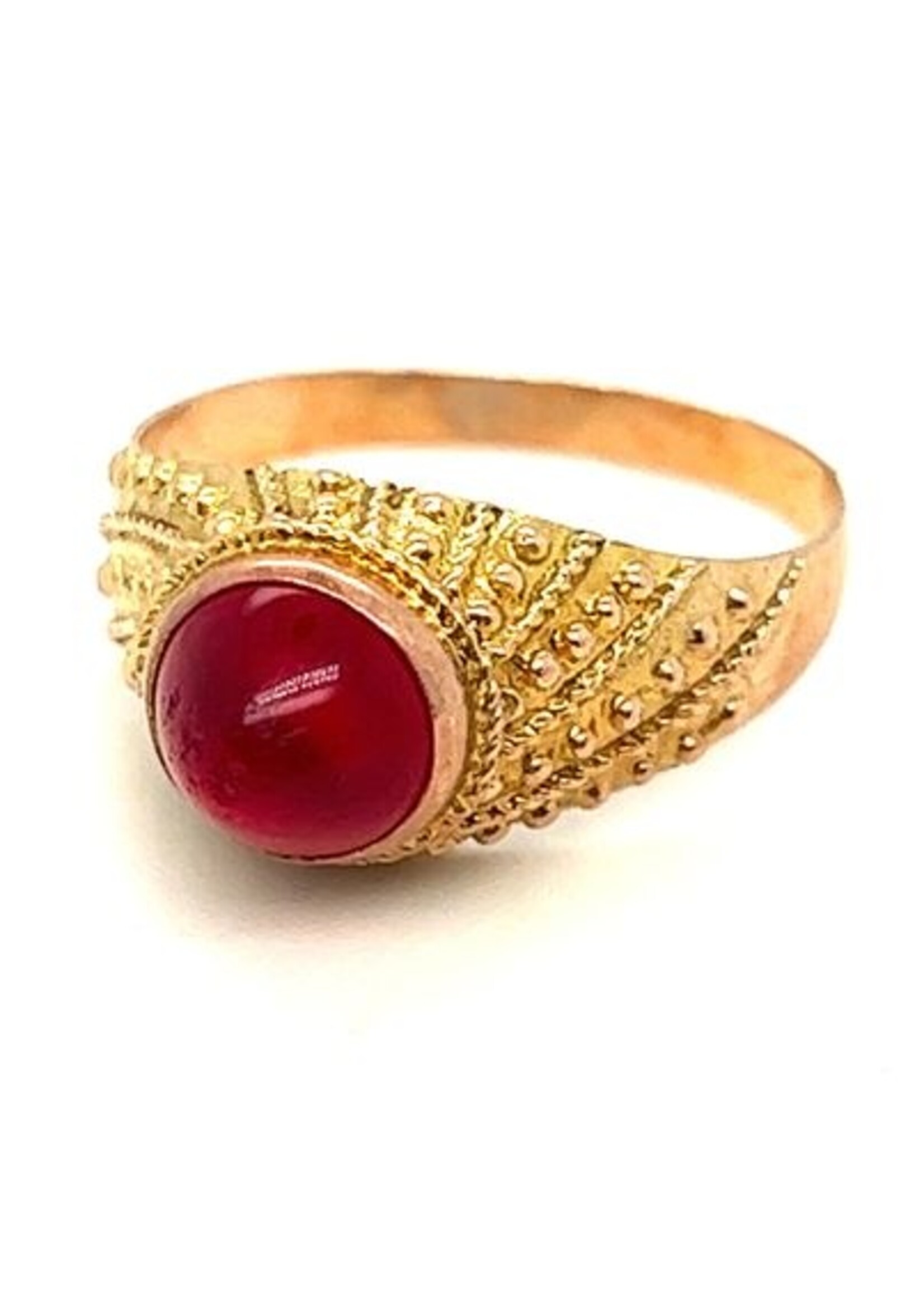 Vintage & Occasion Occasion warm gouden ring met hoge rode steen