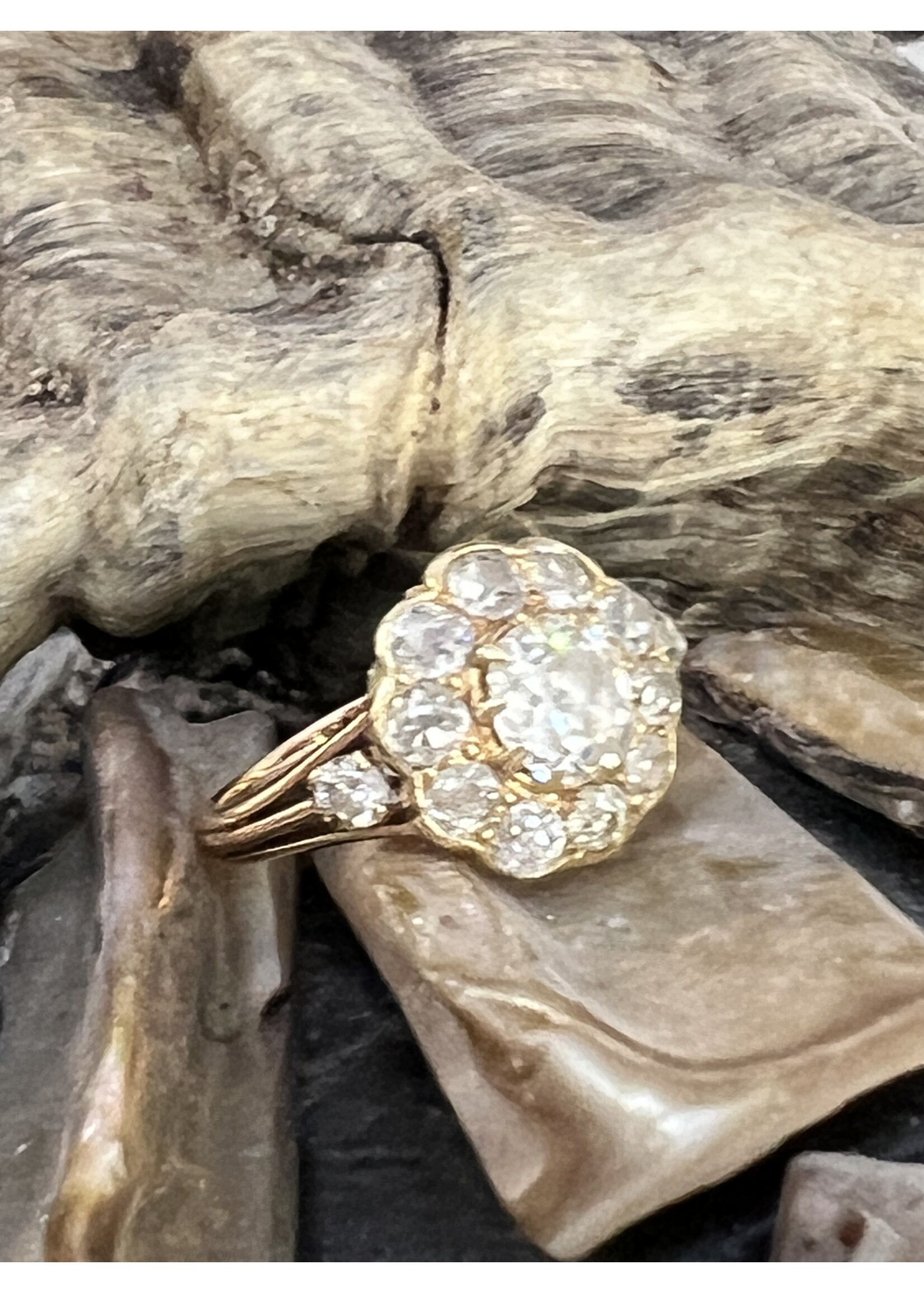 Vintage & Occasion Geelgouden diamanten ring