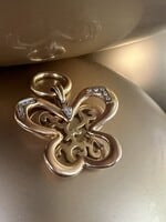 Vintage & Occasion Occasion vintage 14k  grote geelgouden vlinderhanger