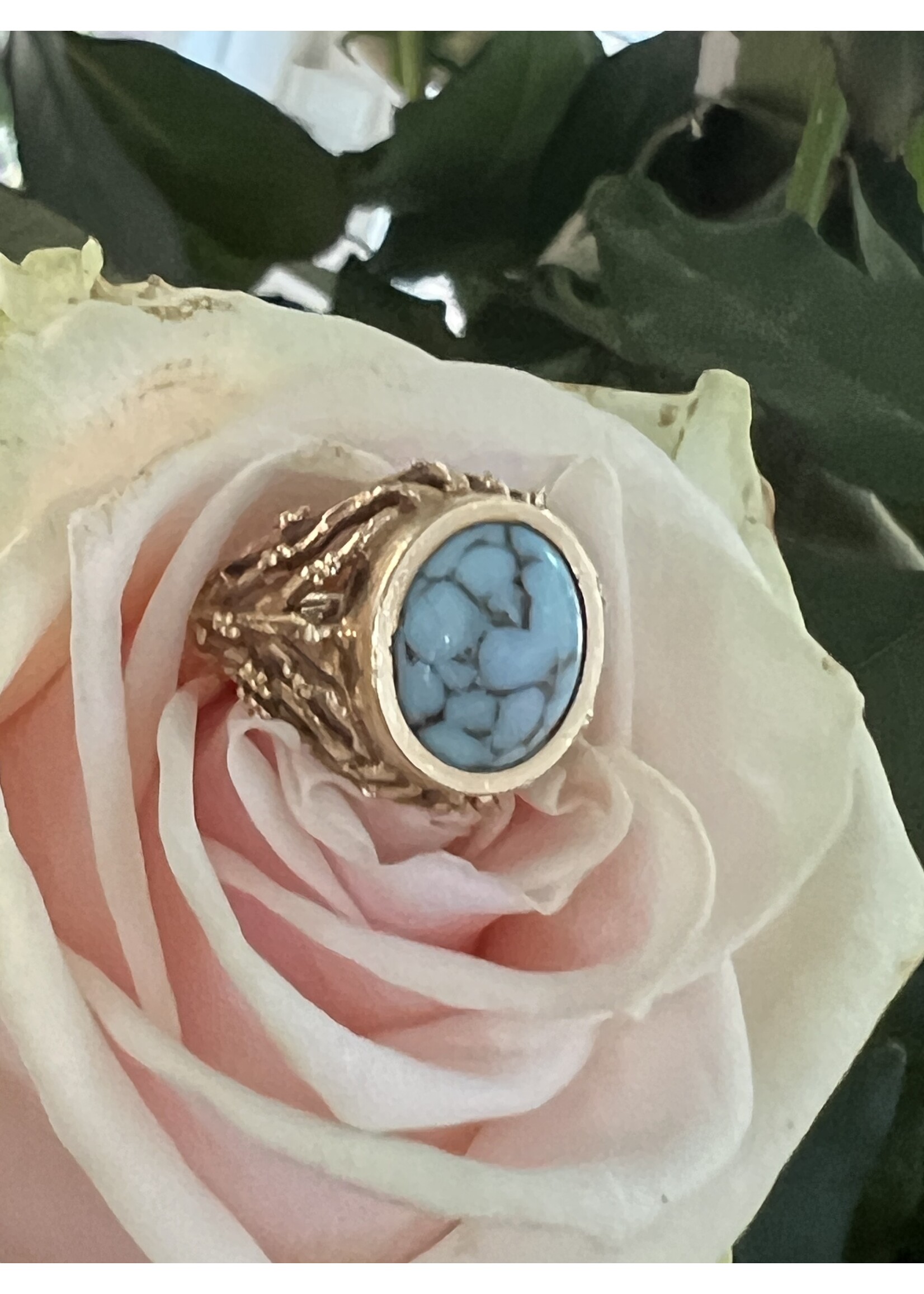 Vintage & Occasion Occasion ruw bewerkte gouden ring met turkoois