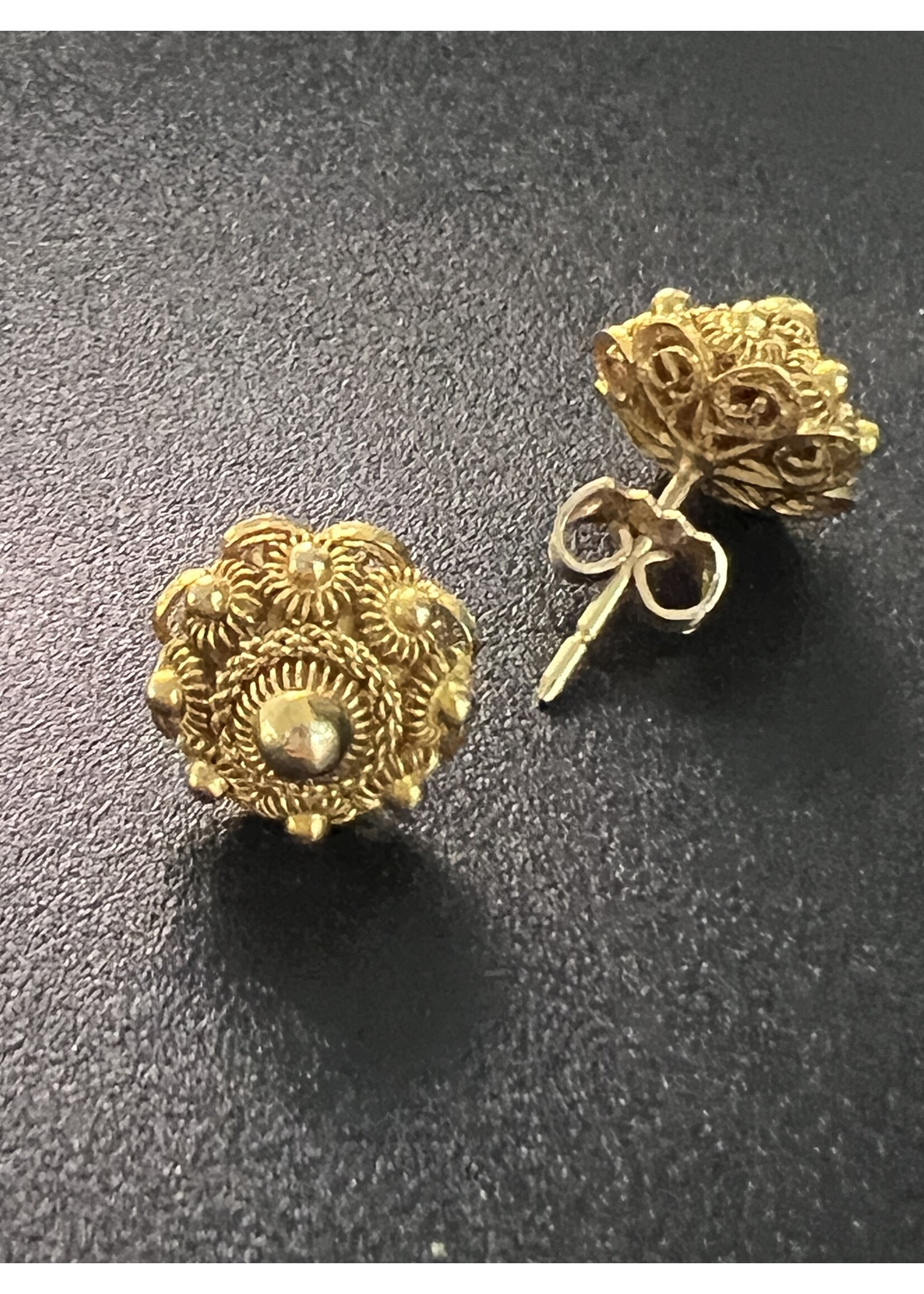 Vintage & Occasion Vintage gouden Zeeuwse knoop oorknoppen