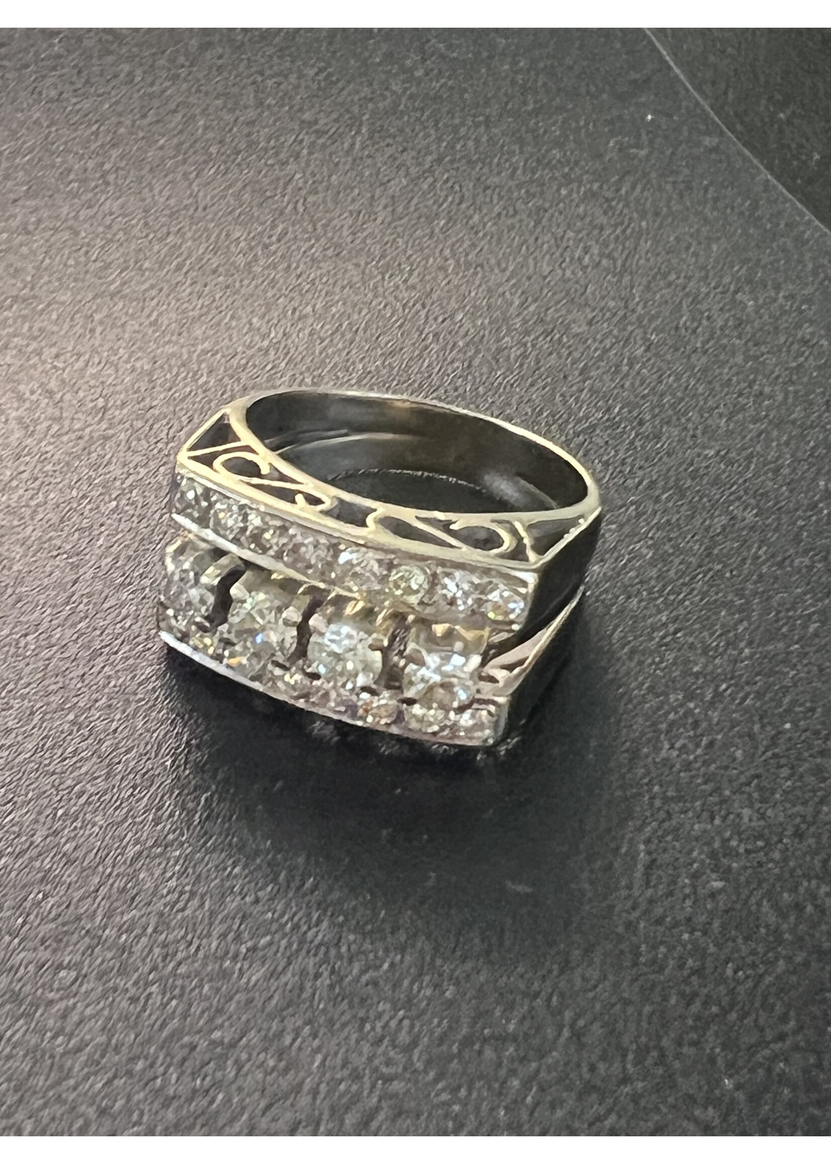 Vintage & Occasion Vintage 18k witgouden ring met diamanten c.a. 0.64 karaat