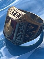 Vintage & Occasion Vintage Highschool / afstudeer ring 10 karaat