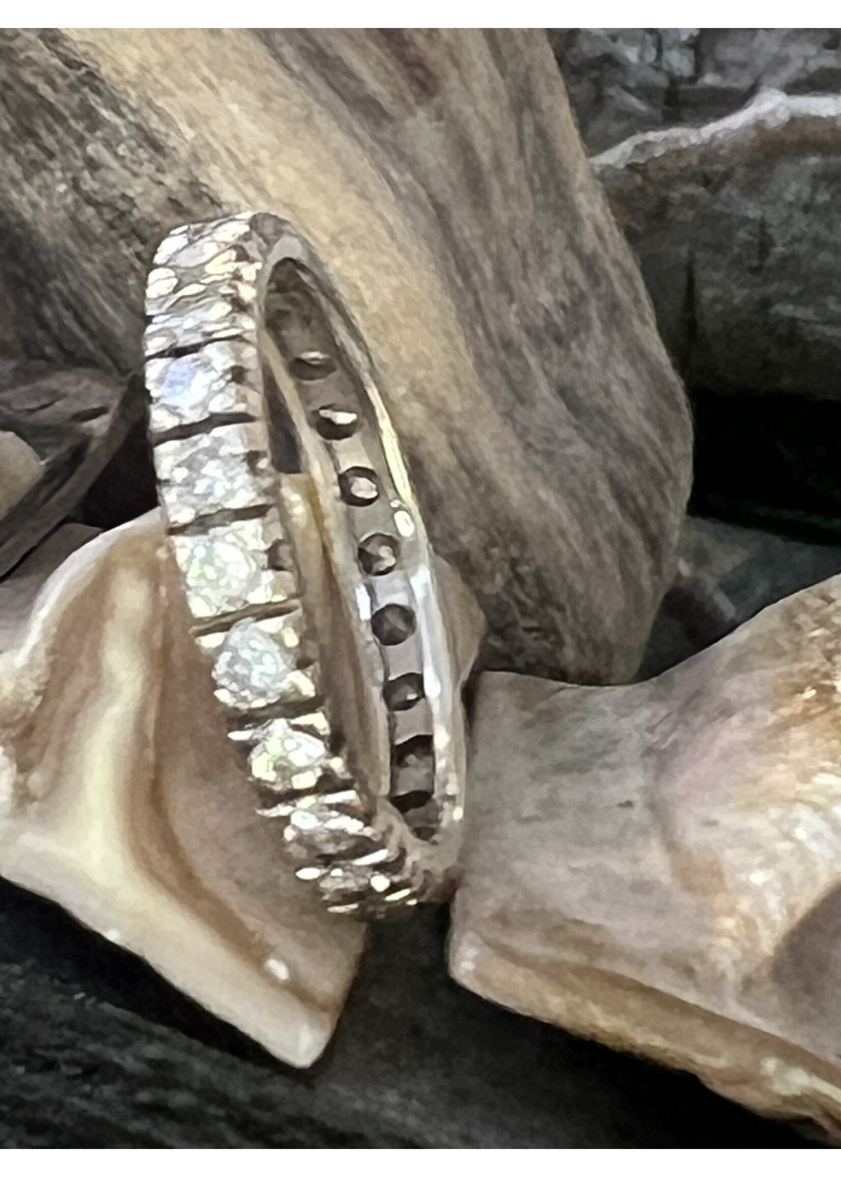 Vintage & Occasion Occasion 18k witgouden alliance ring met diamant 0.72ct maat 17 3/4