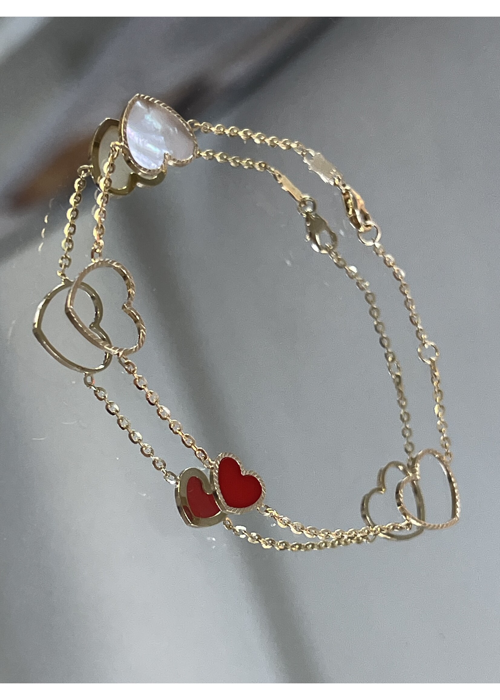 Cataleya jewels armband hartjes, parelmoer en rode pasta 16 - 18 cm