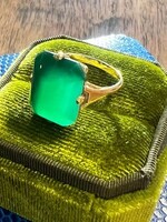 Vintage & Occasion Geelgouden ring met groene agaat edelsteen