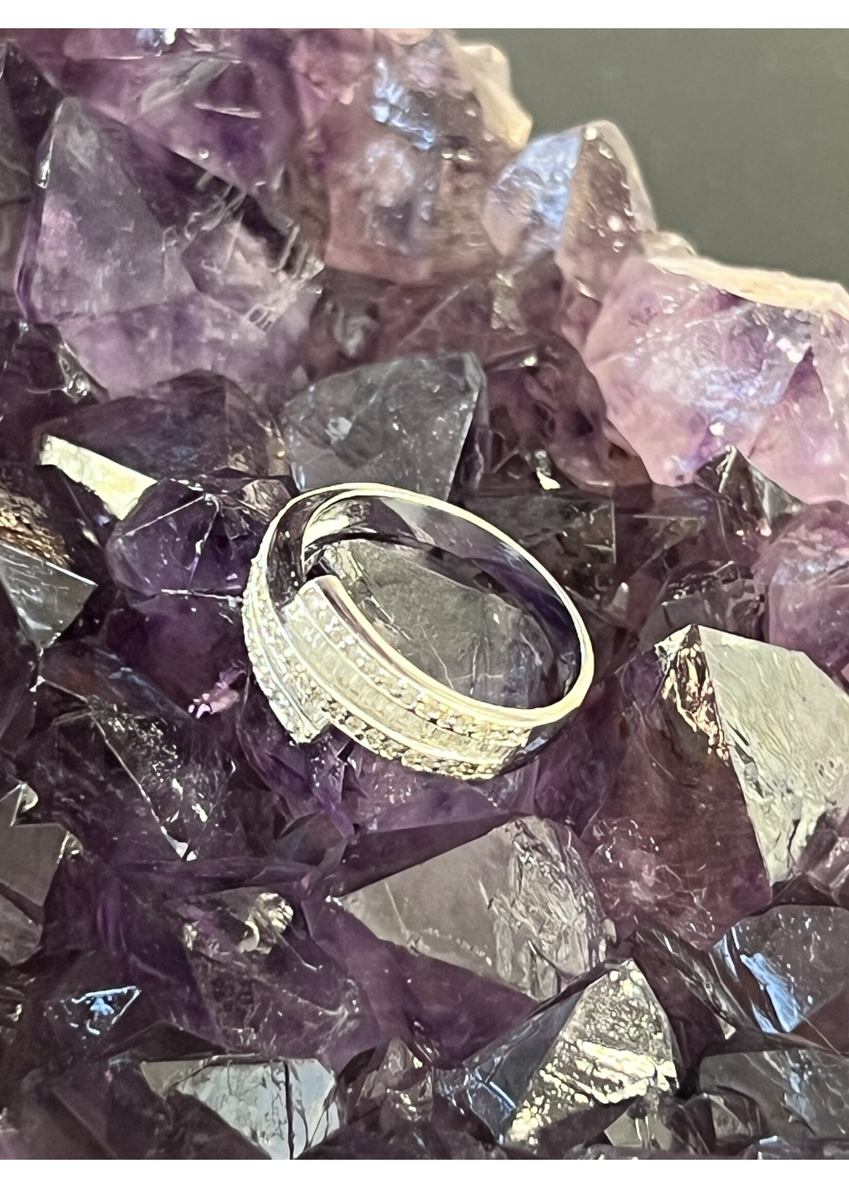 Vintage & Occasion Witgouden slagring  briljanten ring pave - maat 16,5