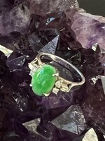 Vintage & Occasion Ring met groene steen en diamant