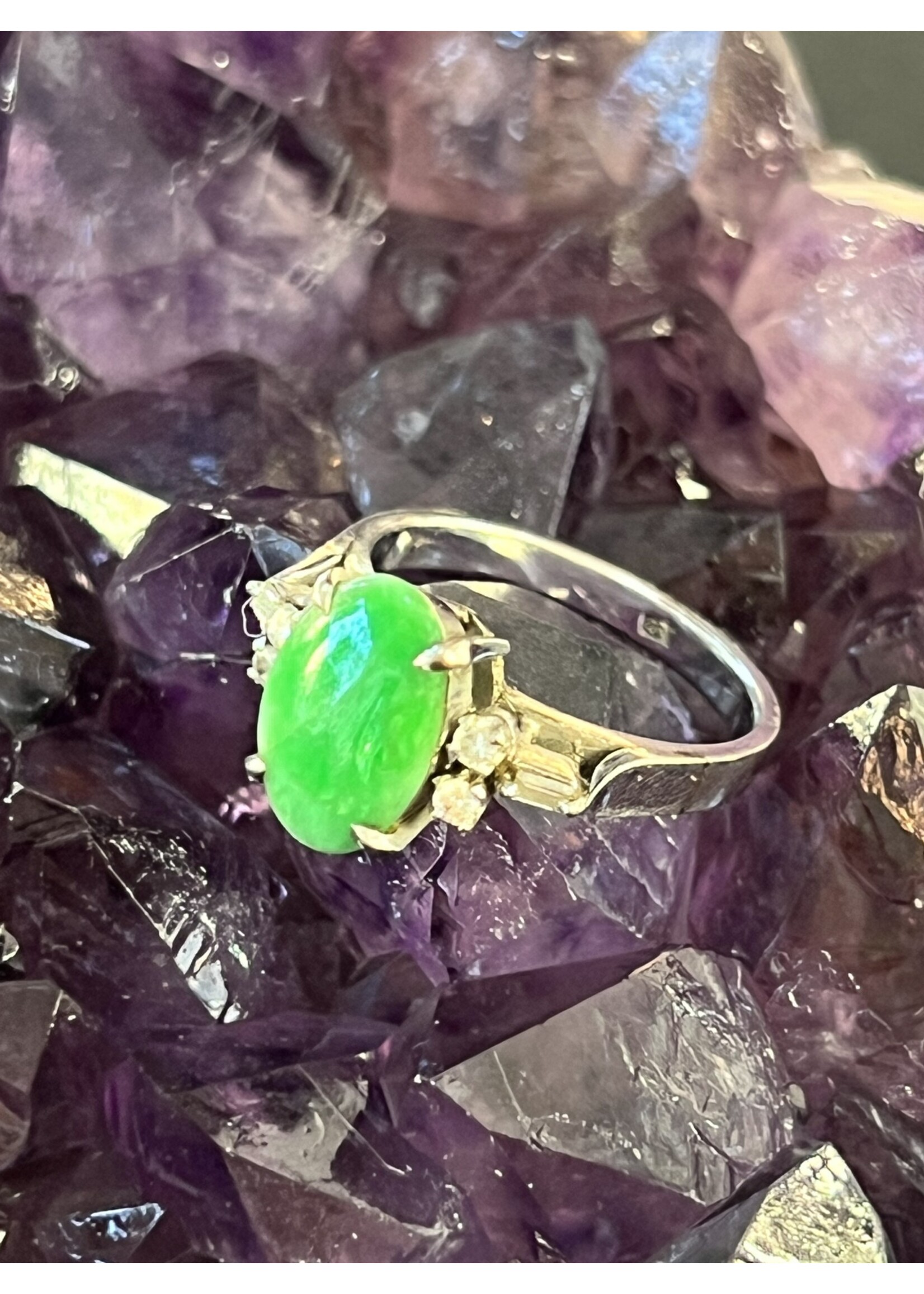 Vintage & Occasion Ring met groene steen en diamant