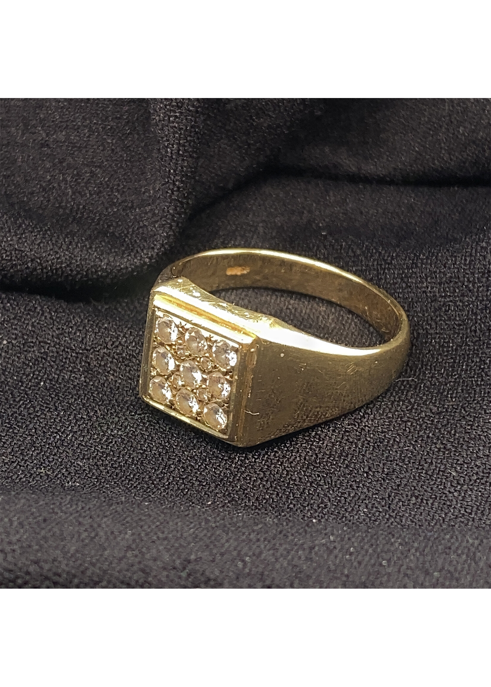 Vintage & Occasion Gouden herenring met briljant 0.27 karaat