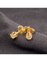 Vintage & Occasion Occasion gouden solitair oorknopjes met briljant 0.10 karaat