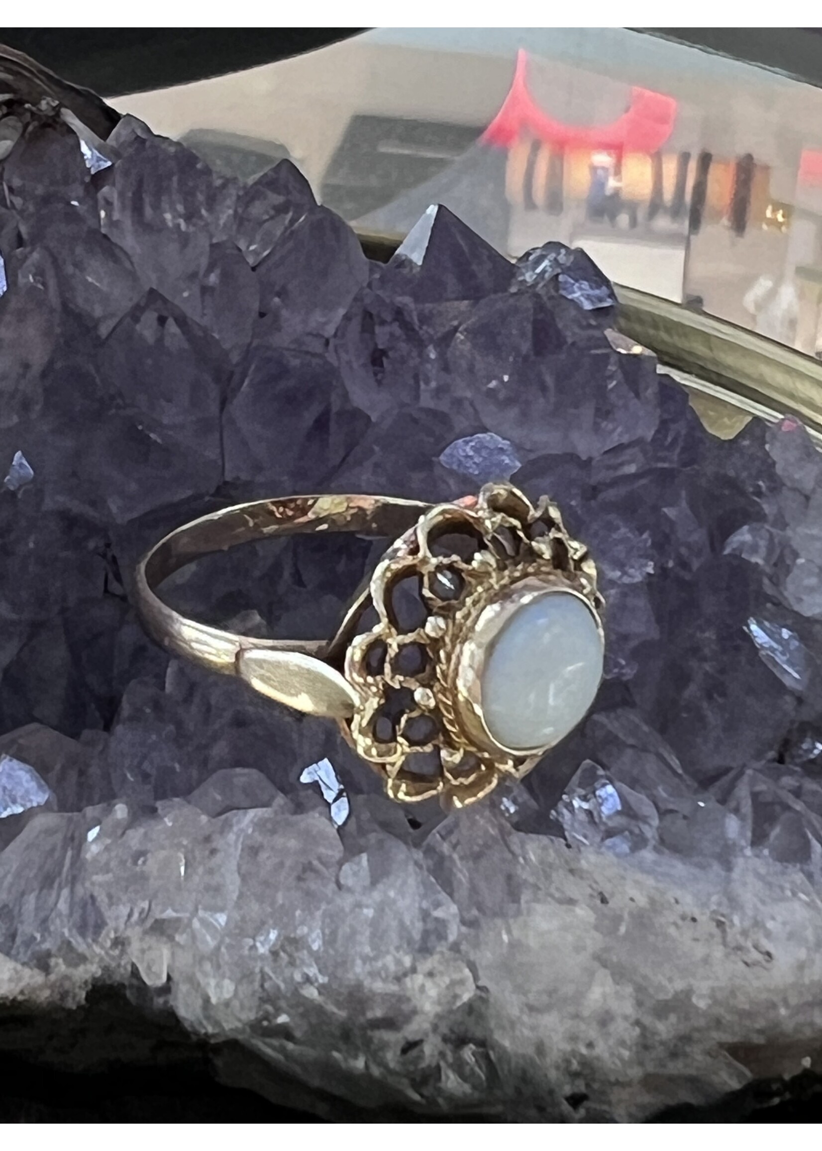 Vintage & Occasion Ring met opaal