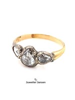 Vintage & Occasion Occasion gouden ring met 3 roosdiamanten in zilveren zetting