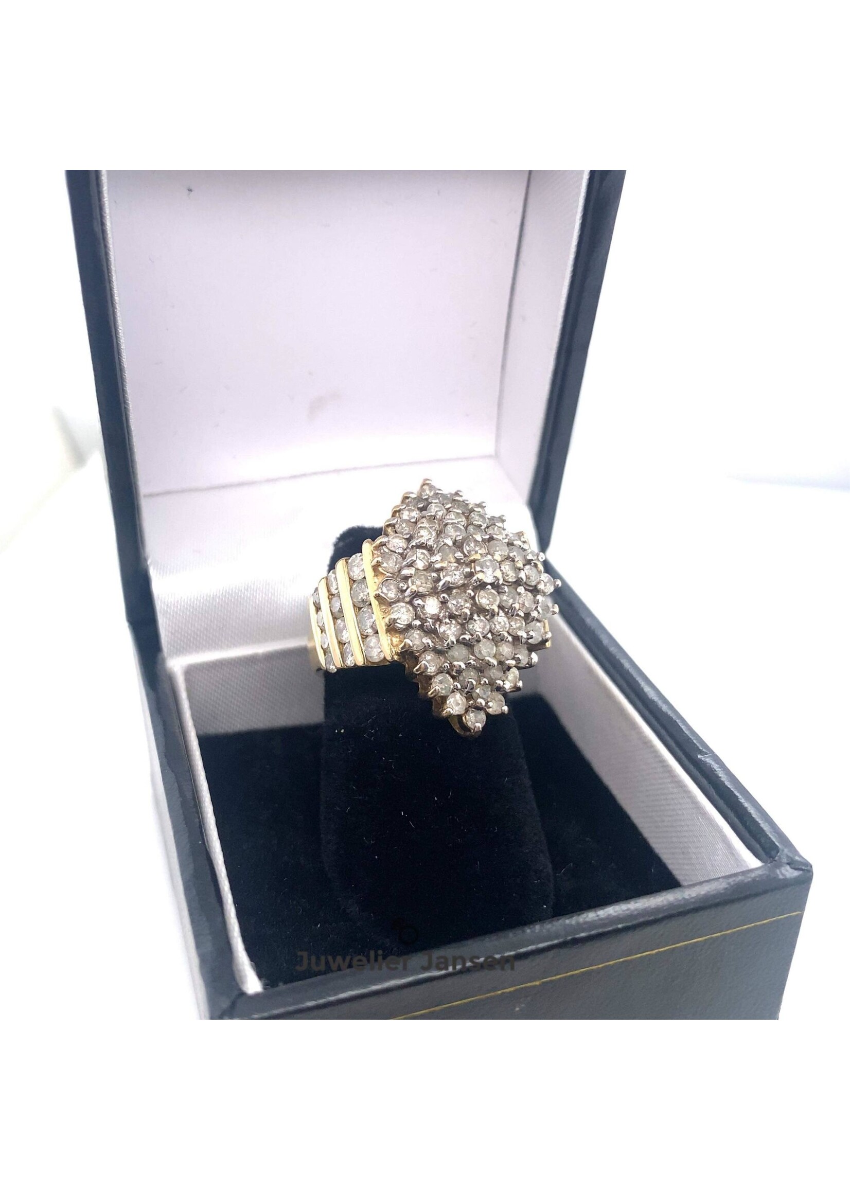Vintage & Occasion Occasion bicolor gouden ring bezet met briljant circa 2 tot 2.5 karaat.