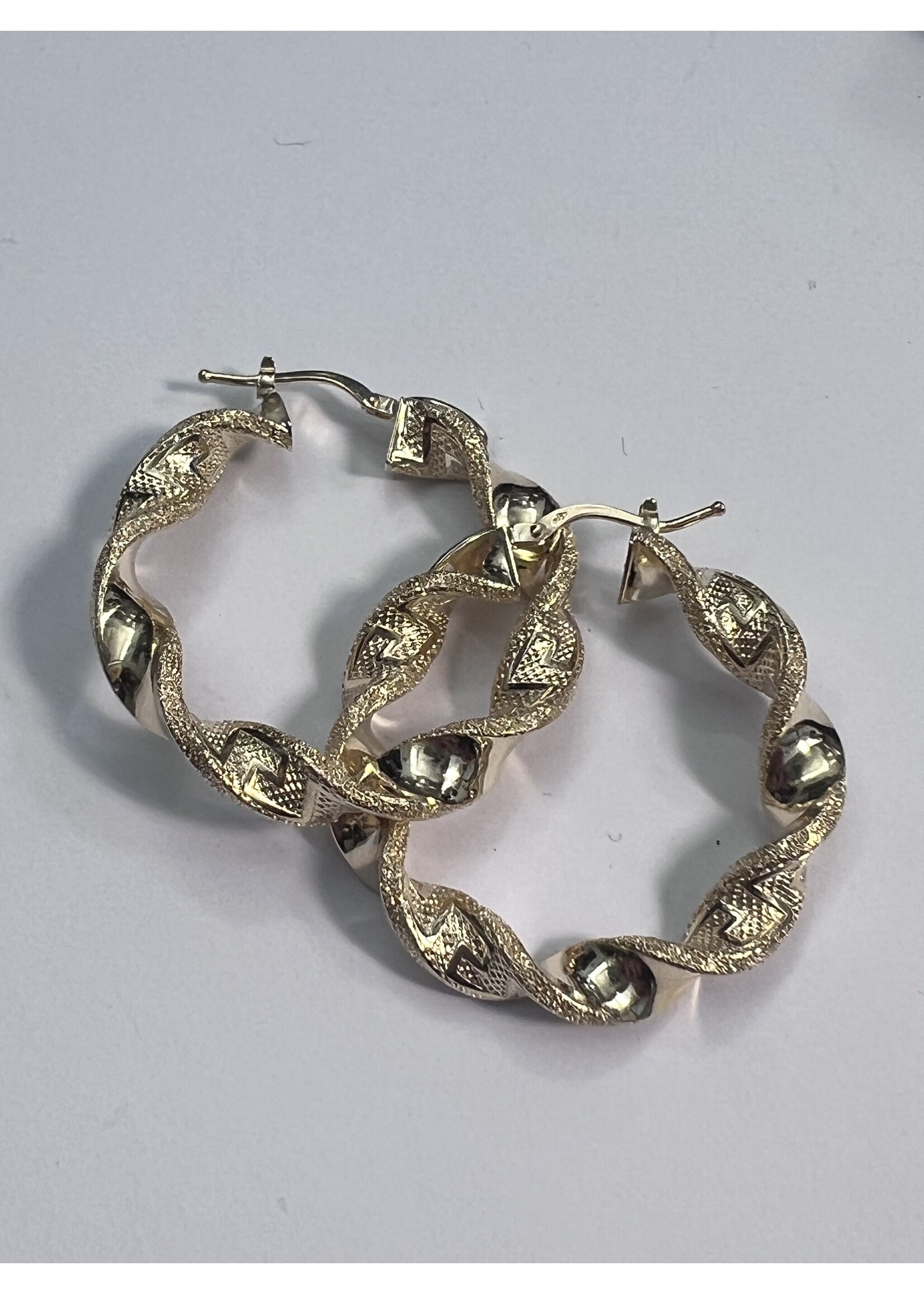 Cataleya jewels Geelgouden wokkel oorbellen 5.9 gram