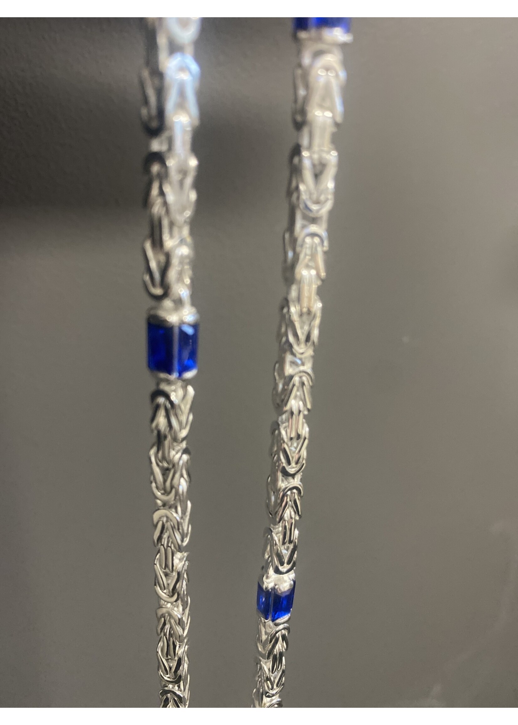 Cataleya jewels Zilveren koningsketting met blauwe baquette ingelegd 60cm