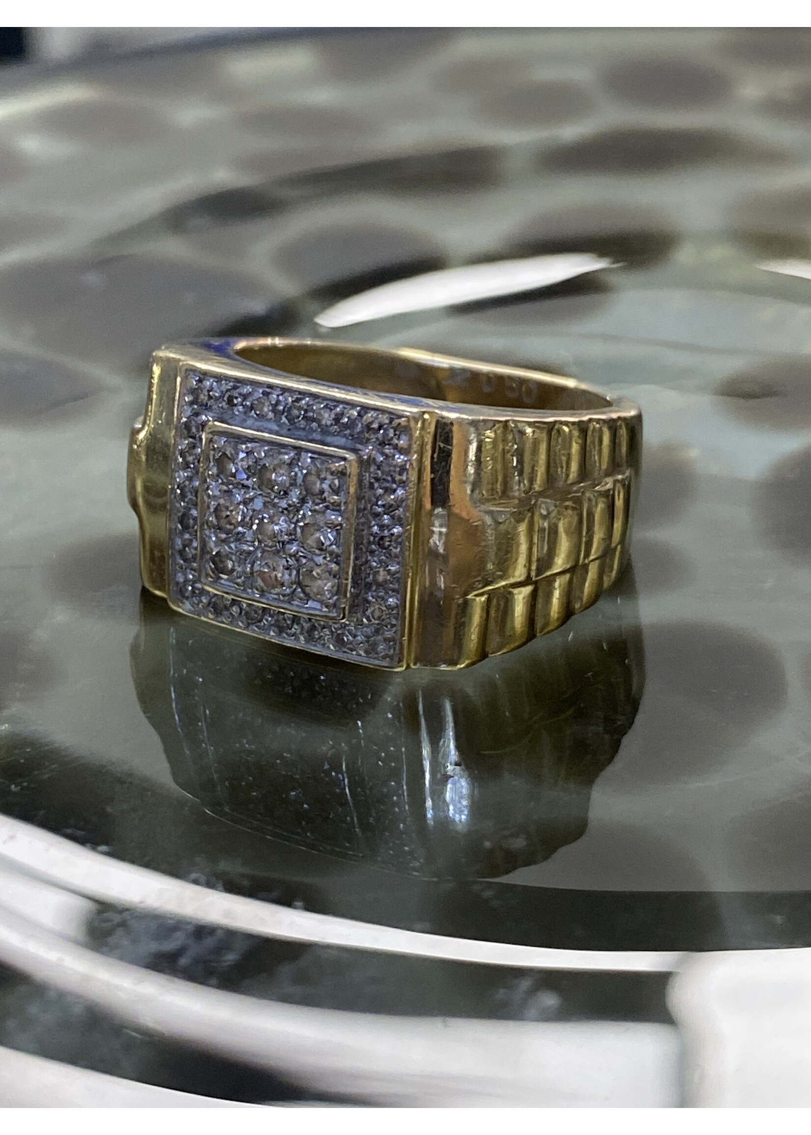 Vintage & Occasion Geelgouden ring 14k  met briljant 0.50 ct maat 20