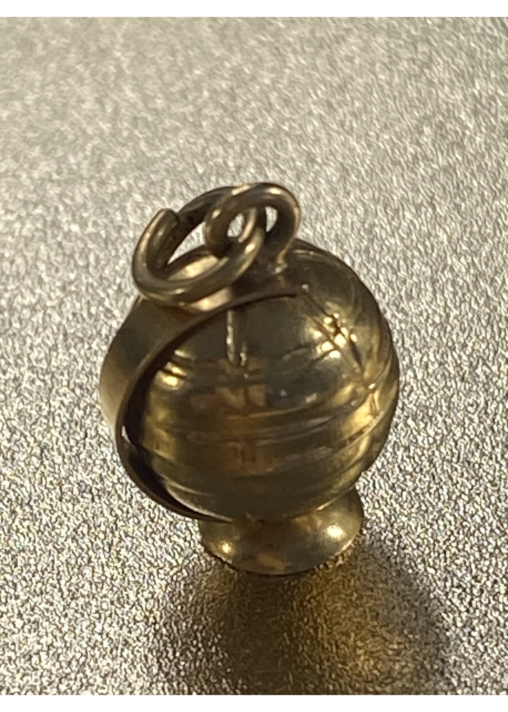Vintage & Occasion Geelgouden  18k hanger globe