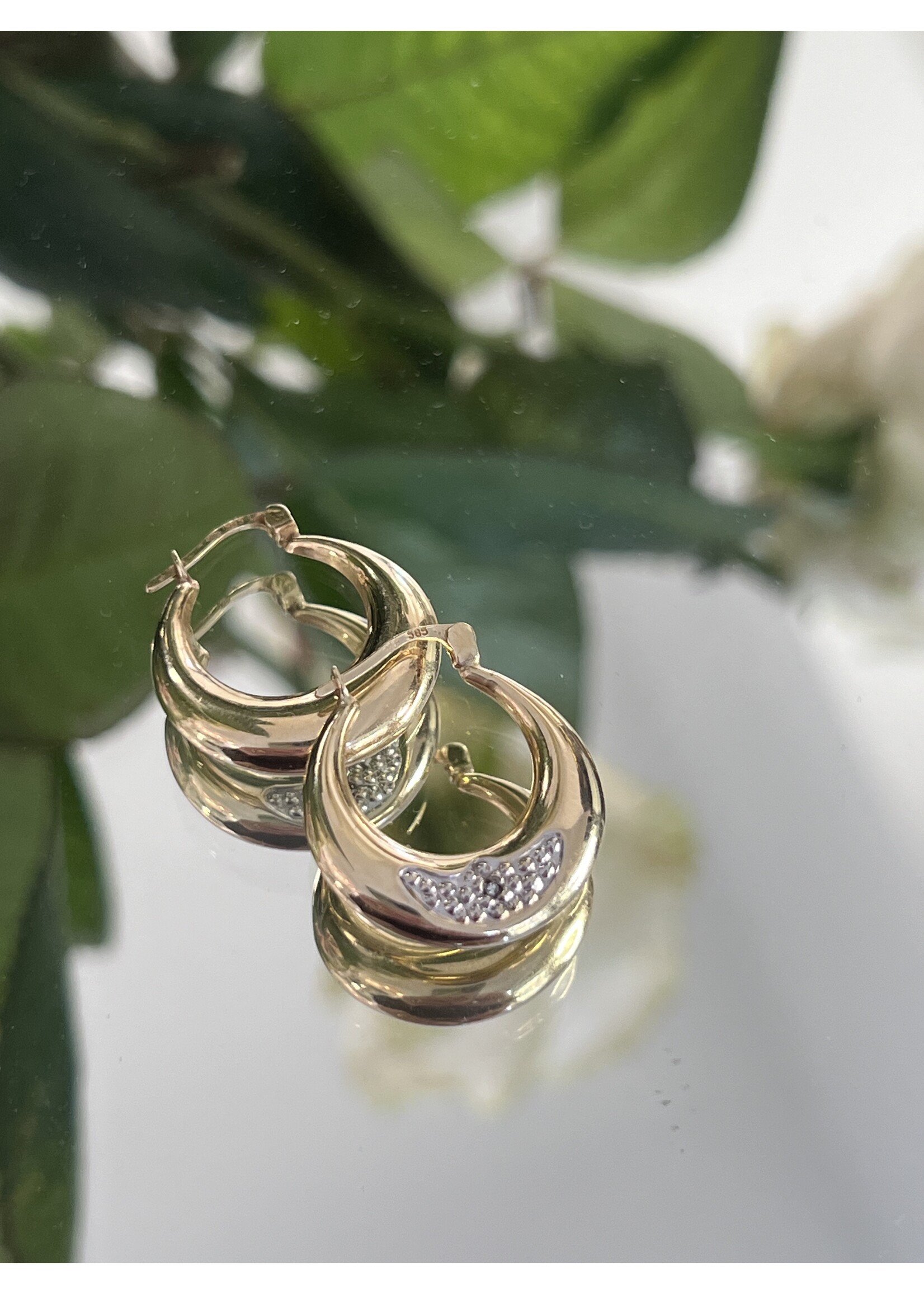 Vintage & Occasion Occasion bicolor gouden lapide oorringen in nieuwstaat