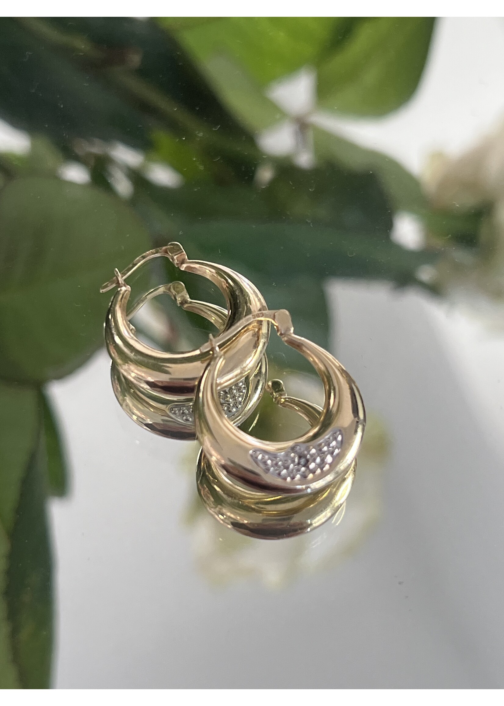 Vintage & Occasion Occasion bicolor gouden lapide oorringen in nieuwstaat