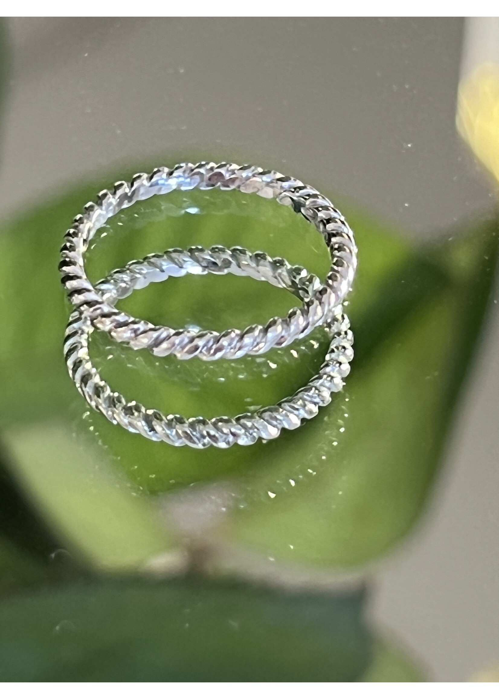Vintage & Occasion Witgouden aanschuifring 14k - maat 17.5