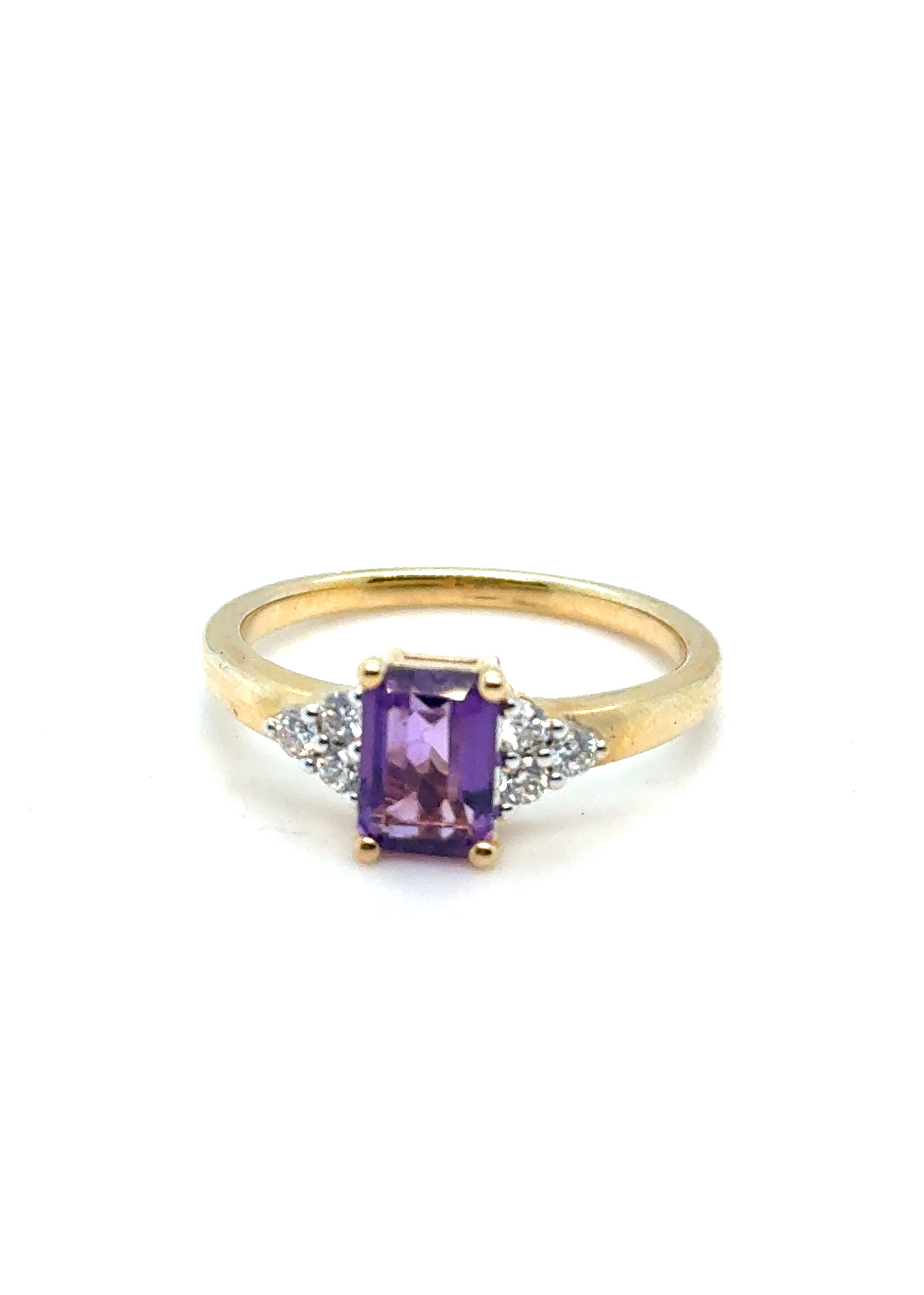 Vintage & Occasion Geelgouden ring met amethist  - maat 17