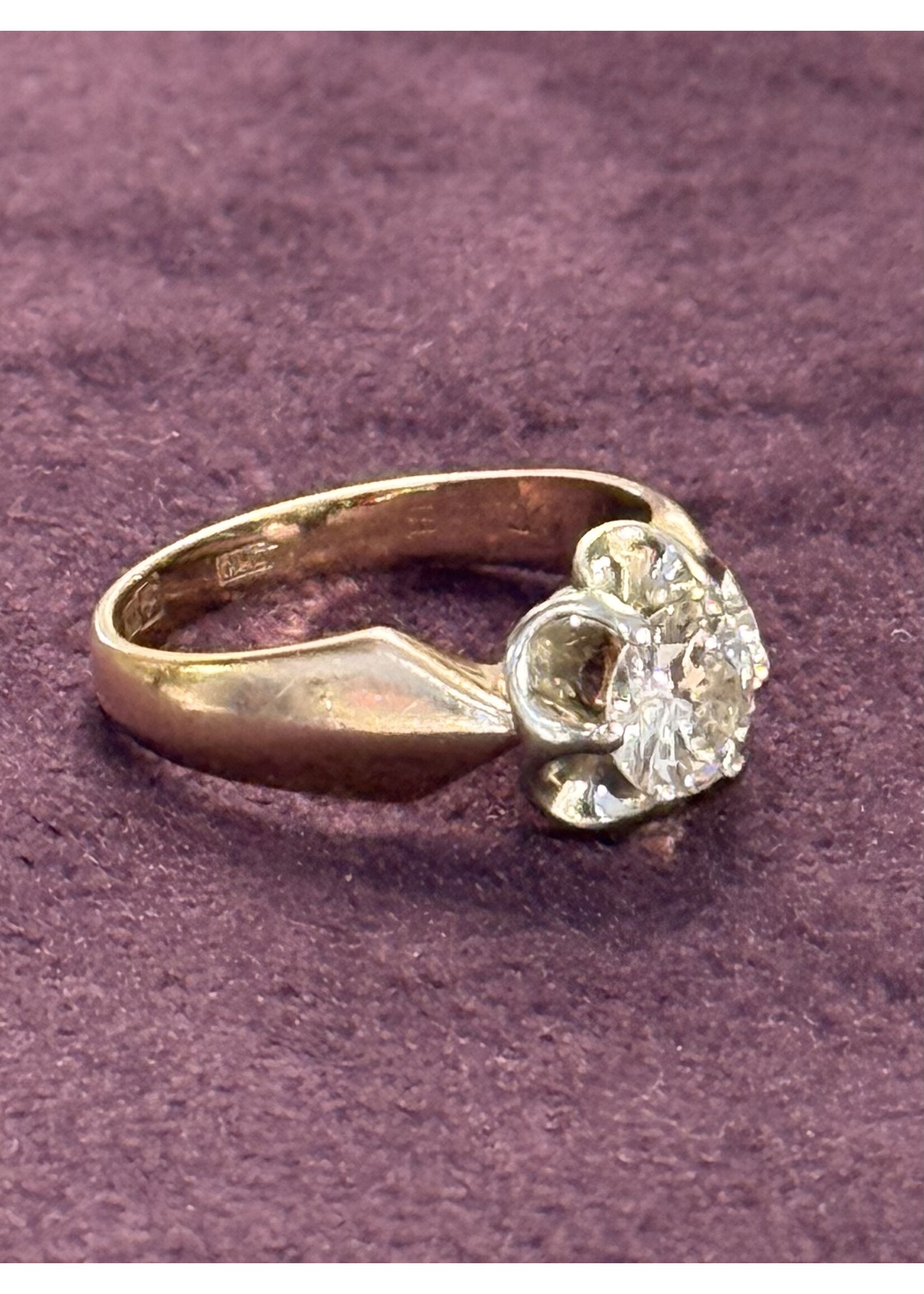 Vintage & Occasion Vintage ring met briljant met roze gouden kast - 17
