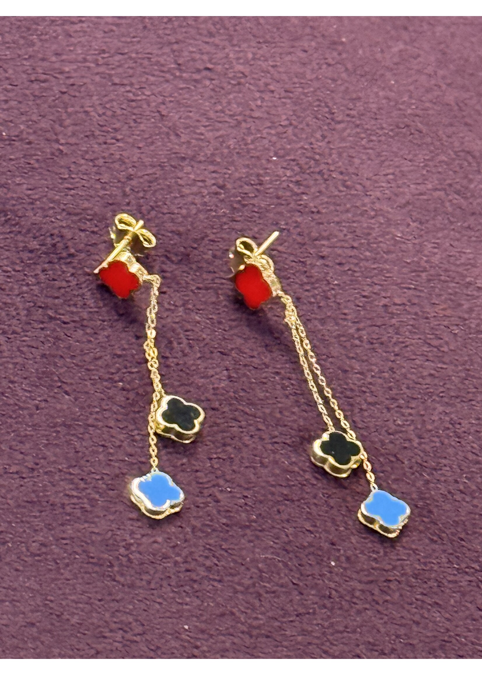 Cataleya jewels Geelgouden oorhangers 18k met emaille klavers in diverse kleuren