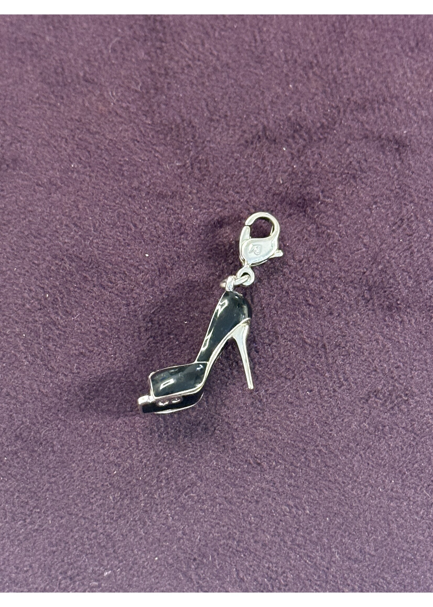 Vintage & Occasion Swarovski bedel schoen, hak met zwarte lak en steentjes