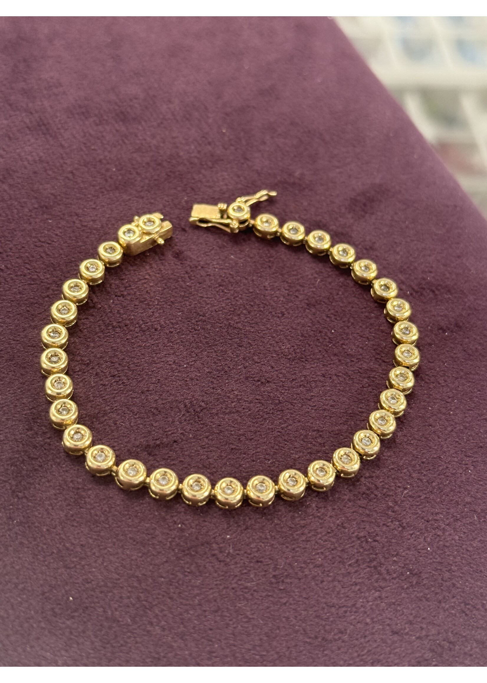 Vintage & Occasion Tennisarmband 14k. met 0.33ct briljant in geelgouden armband - lengte 19cm