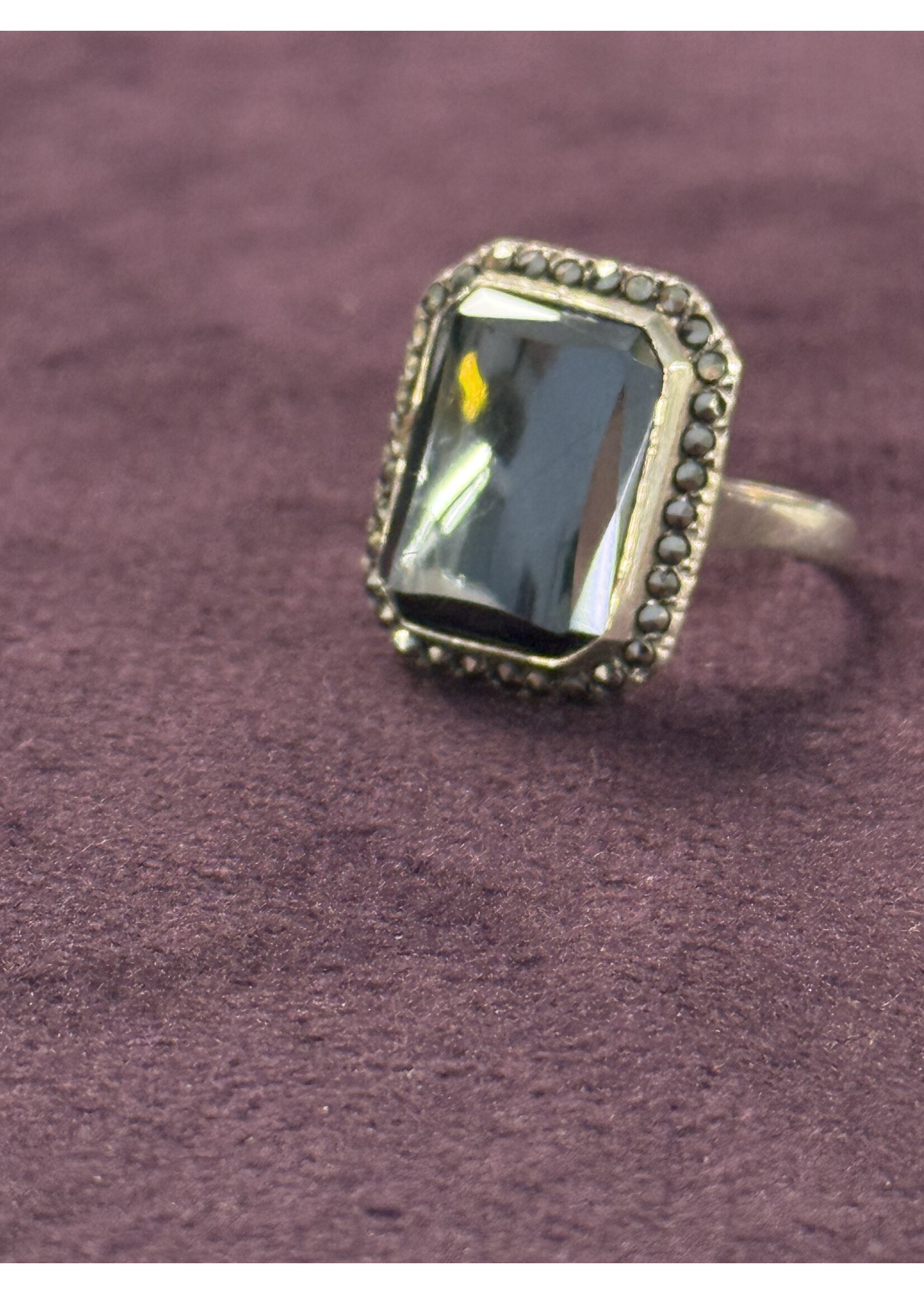 Vintage & Occasion Zilveren vintage ring met markasiet - maat 18