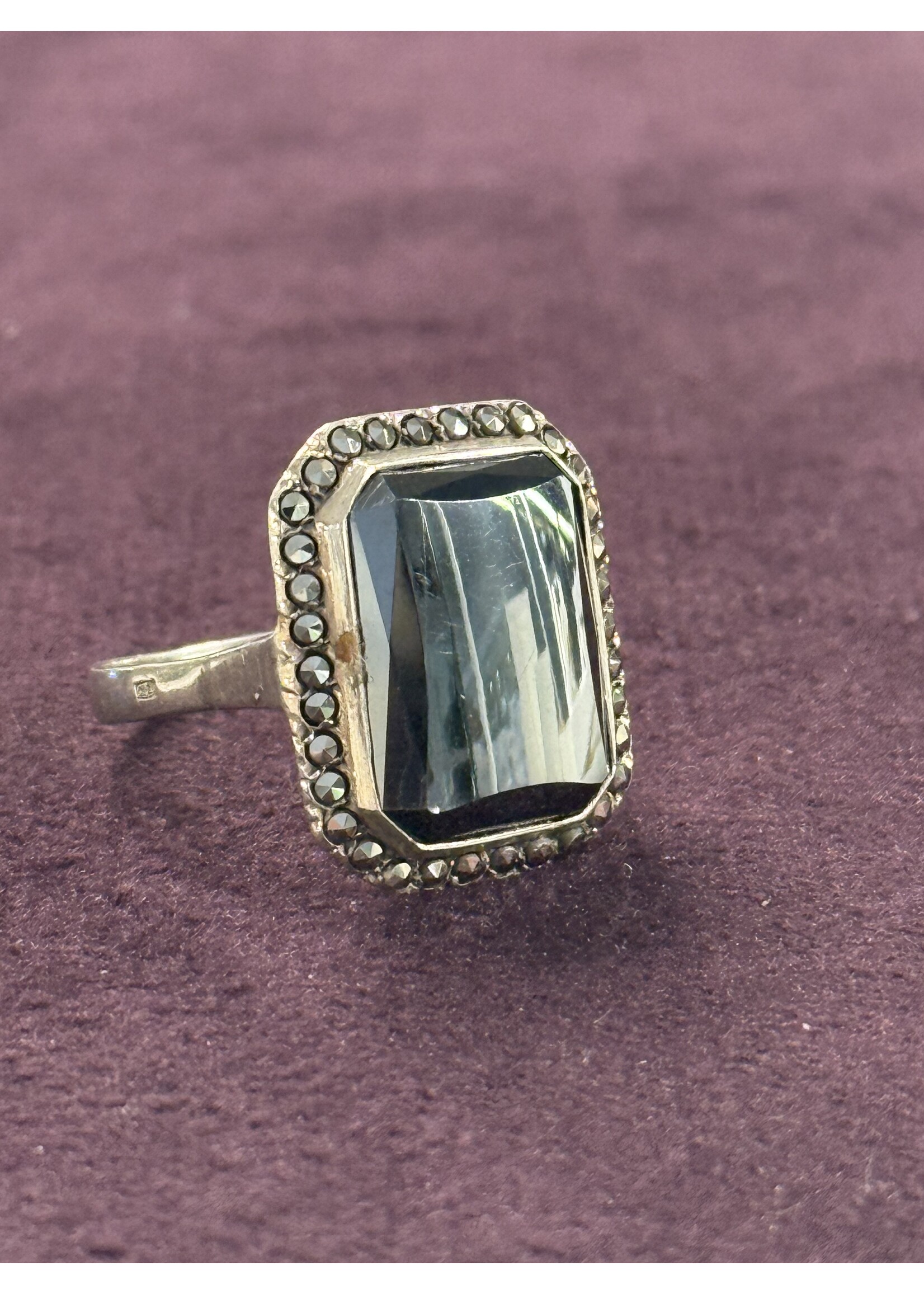 Vintage & Occasion Zilveren vintage ring met markasiet - maat 18