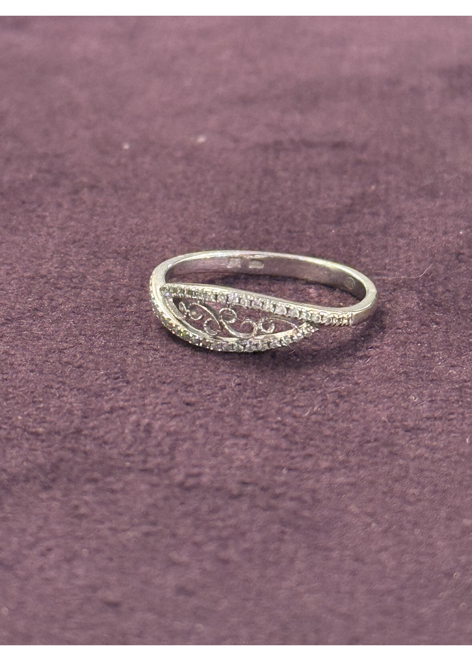 Vintage & Occasion Witgouden slag ring met briljant - maat 17