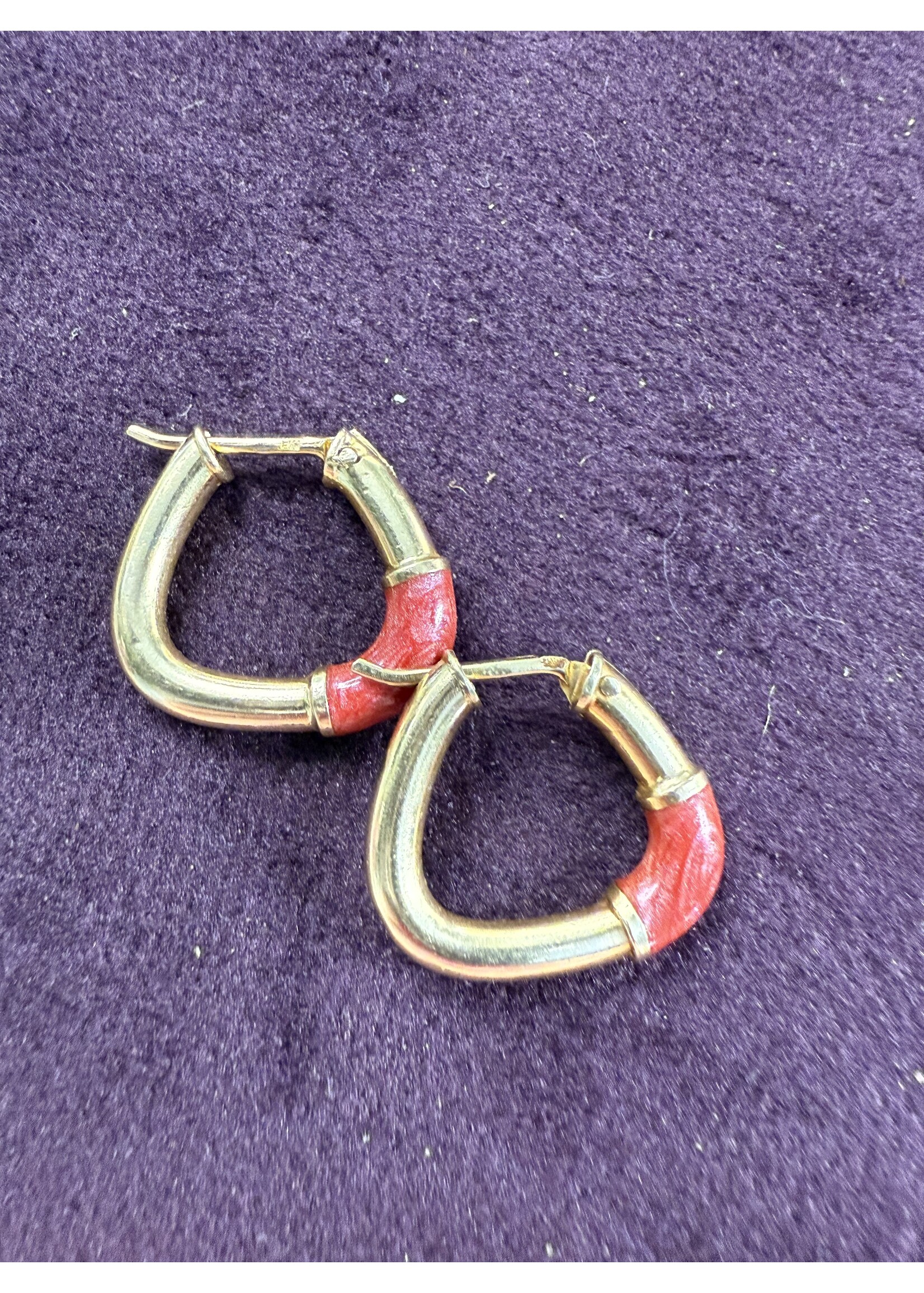 Vintage & Occasion Geelgouden 14k  vintage met rode emaille oorringen