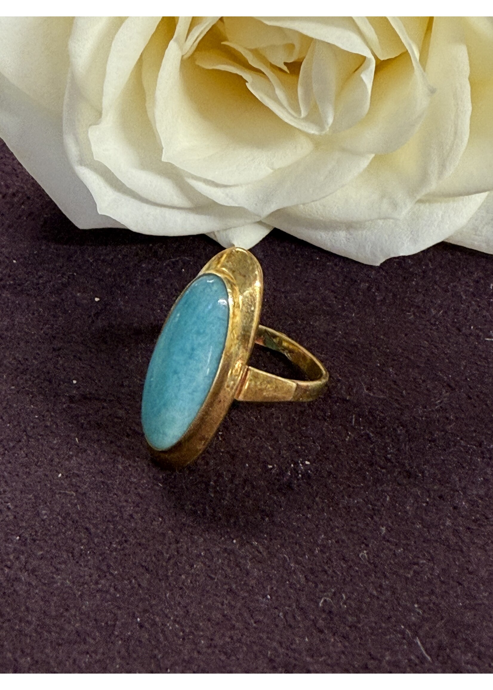 Vintage & Occasion Geelgouden 14 k ring met larimar edelsteen verstelbaar