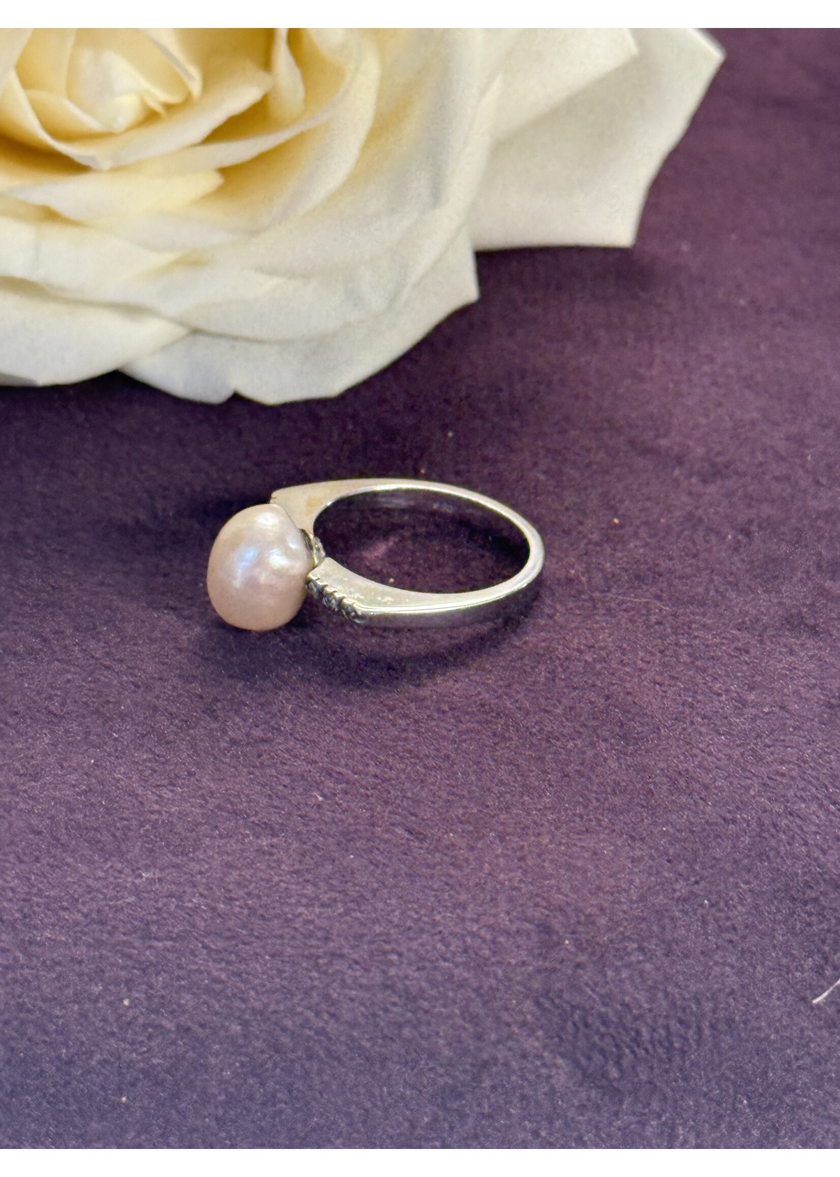 Vintage & Occasion Witgouden ring met parel en briljant 0.70 ct  - maat 18