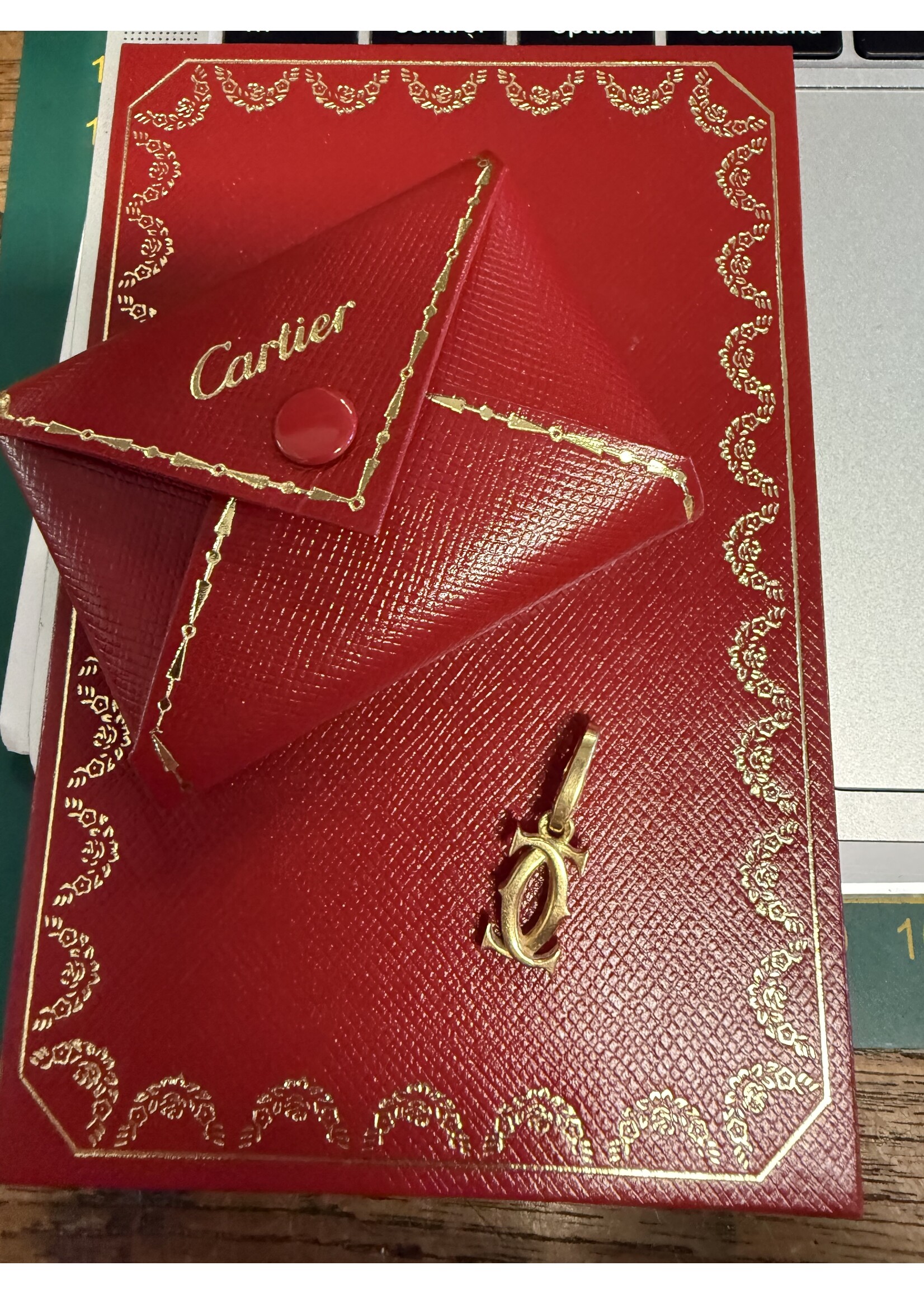 Vintage & Occasion Cartier bedel charm