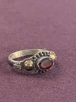 Vintage & Occasion Zilveren  met goud  ring met granaat  - maat 17.25