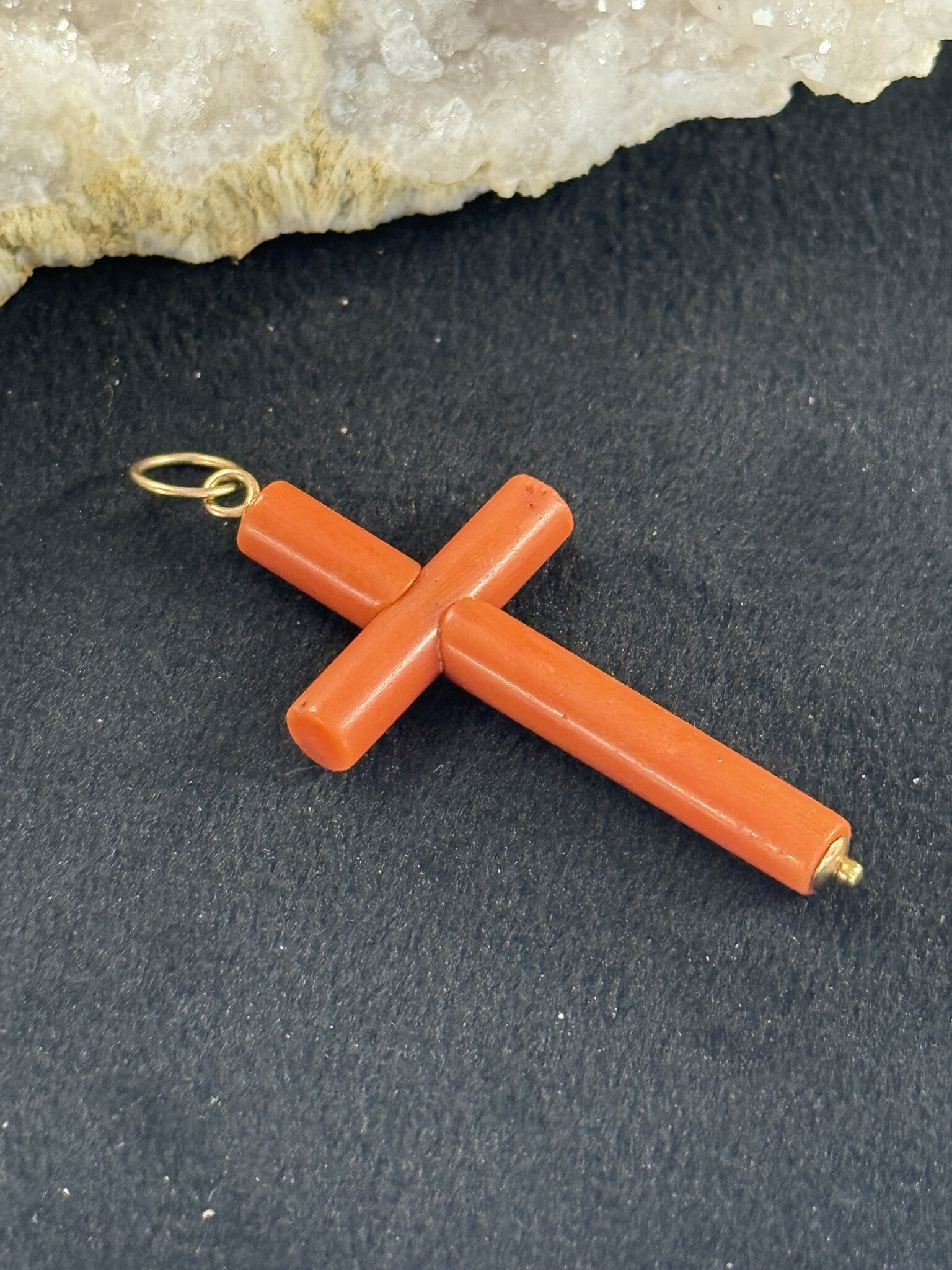 Gouden vintage kruis heren hanger