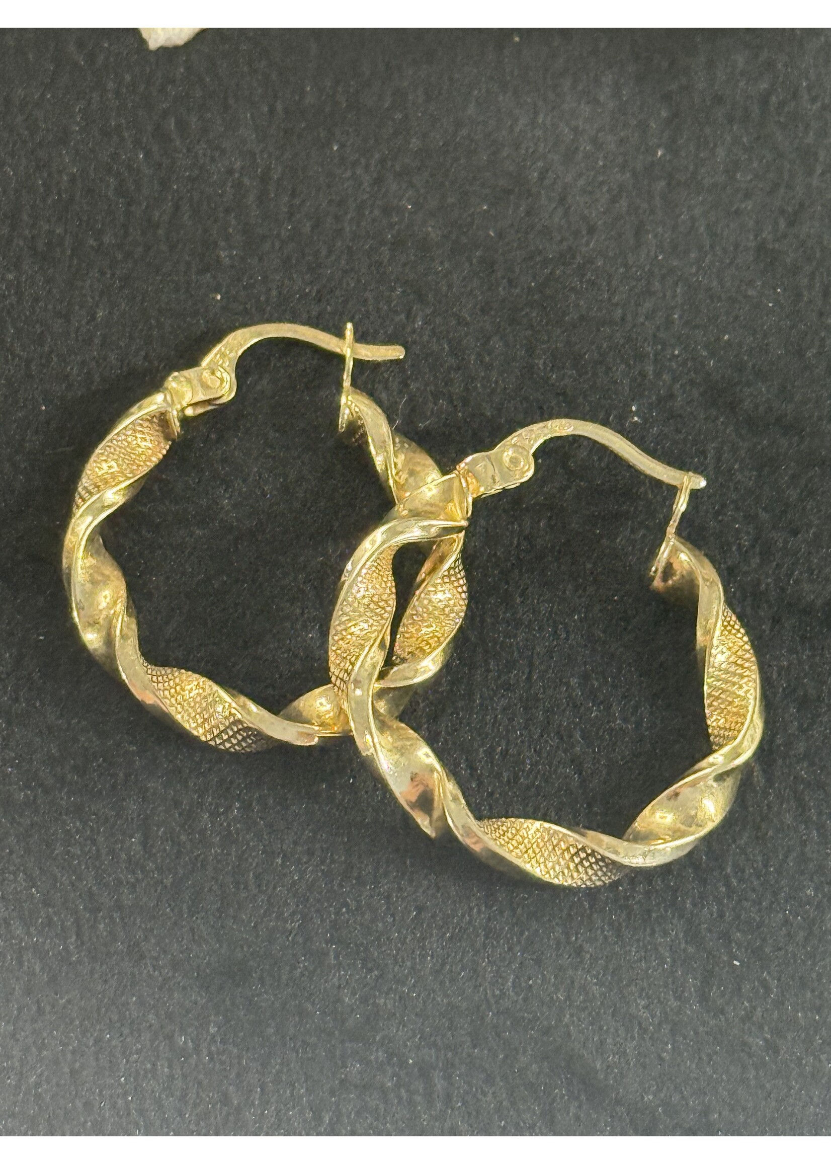 Cataleya jewels Geelgouden 14k  oorringen wokkel 20 mm doorsnee