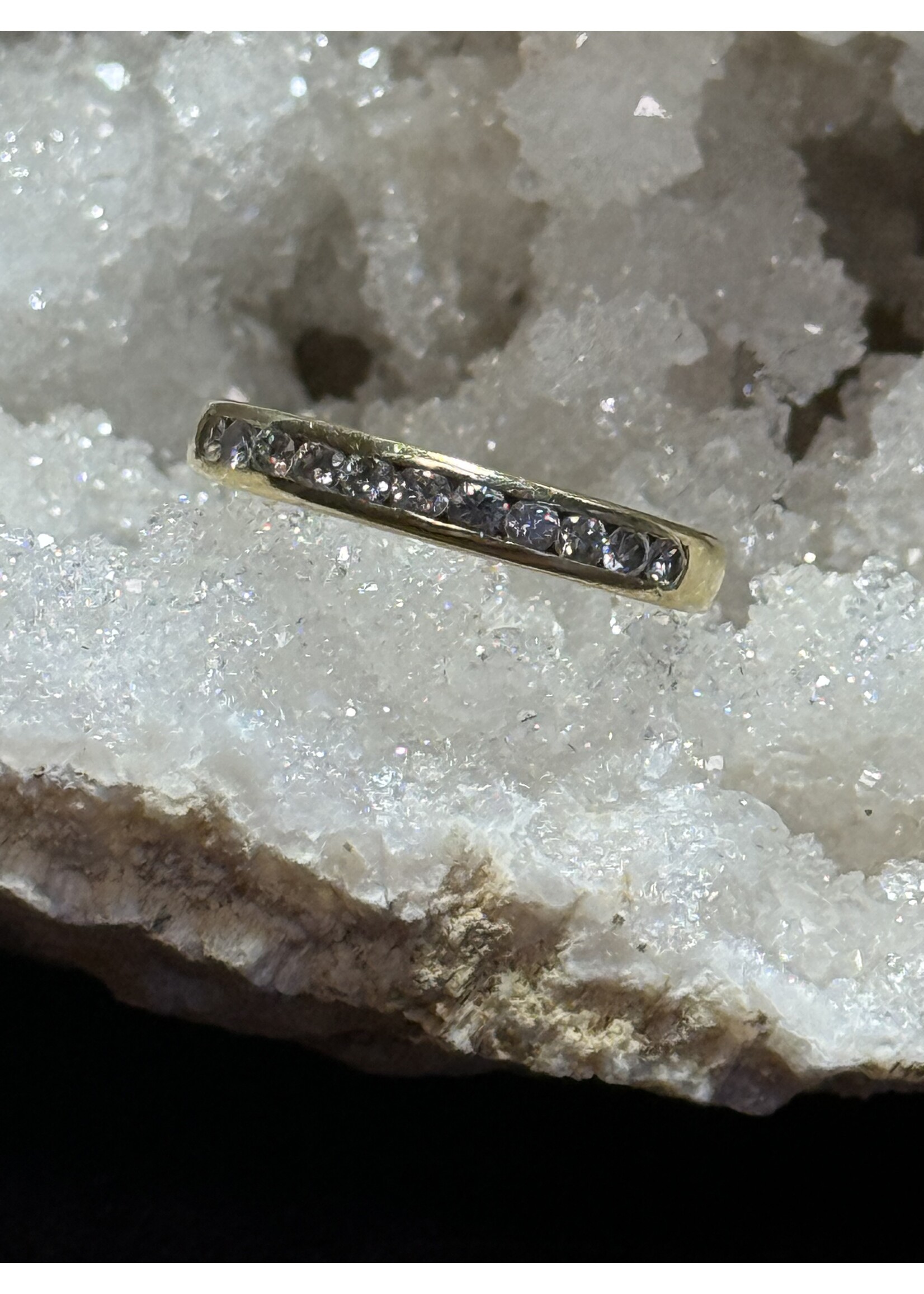 Vintage & Occasion Geelgouden Aanschuifring met Briljant – Maat 15.75 | 14 Karaat