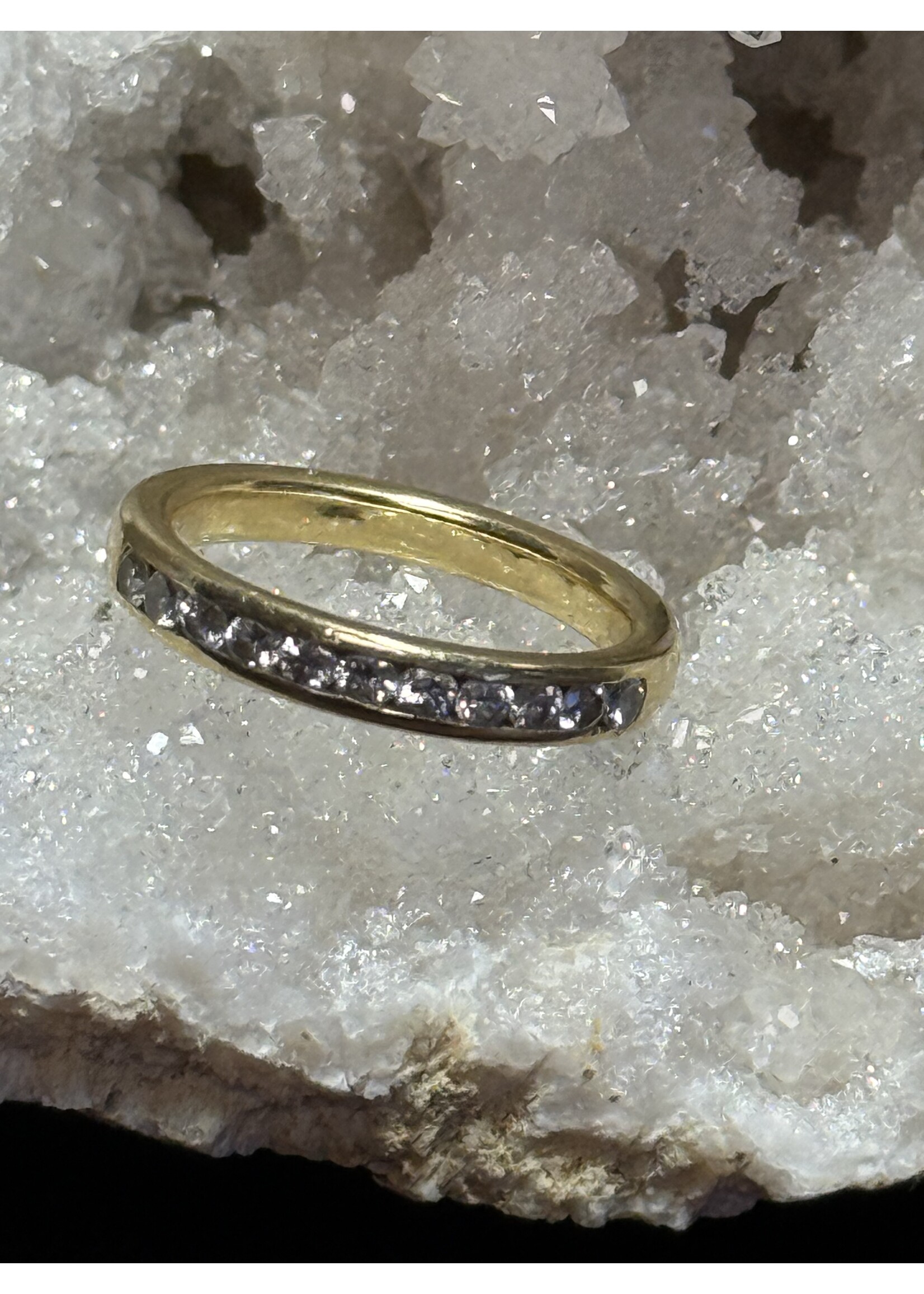 Vintage & Occasion Geelgouden Aanschuifring met Briljant – Maat 15.75 | 14 Karaat