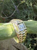 Vintage & Occasion Geelgouden  zegelring met briljant 0.24 ct - maat 17.5