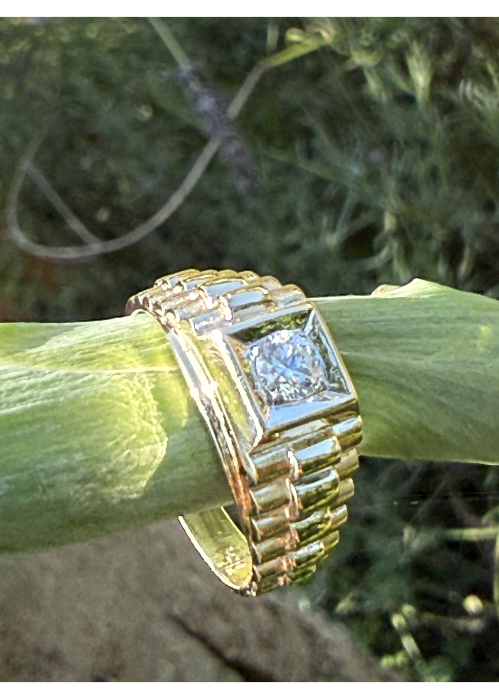 Vintage & Occasion  Zegelring Goud met 0.24 ct Briljant – Maat 17.5