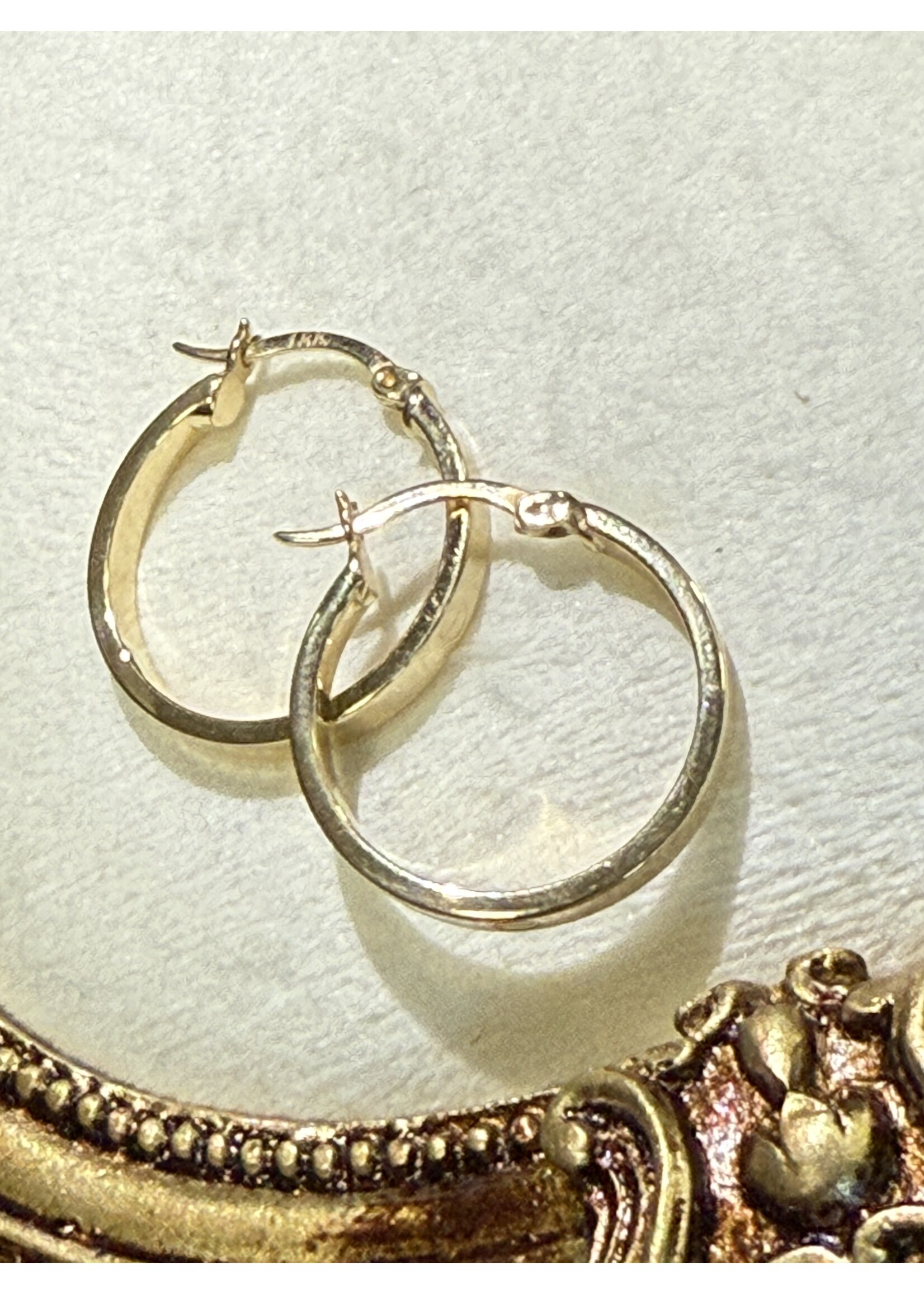 Cataleya jewels Geelgouden 18k brede oorringen