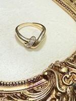 Vintage & Occasion Geelgouden luxe ring met briljant in knoop verwerkt - maat 18